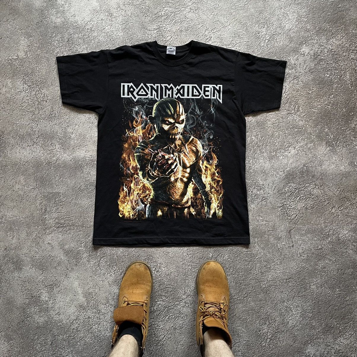 Band Tees Vintage Y2K Iron Maiden Scream Face Devil Creepy Horror Tee Size US M / EU 48-50 / 2 - 1 Thumbnail