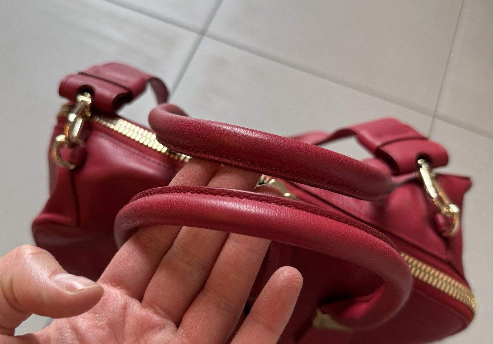 Furla Furla Twiggy Red Hand satchel Bag Leather 2 Way Tote Bag Size ONE SIZE - 10 Thumbnail