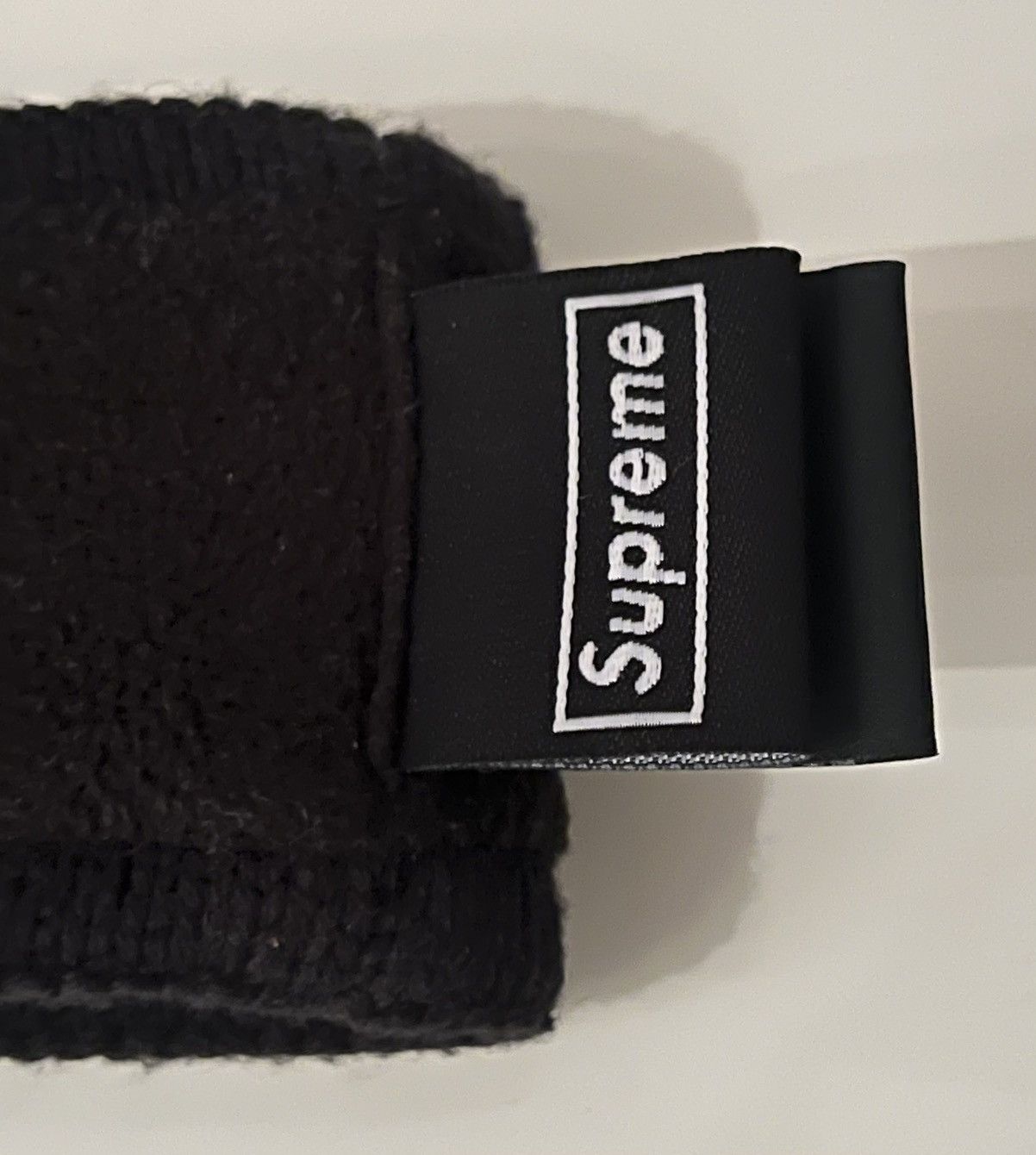 New Era × Supreme Authentic Supreme New Era Arc Logo headband black FW17 os Size ONE SIZE - 5 Thumbnail