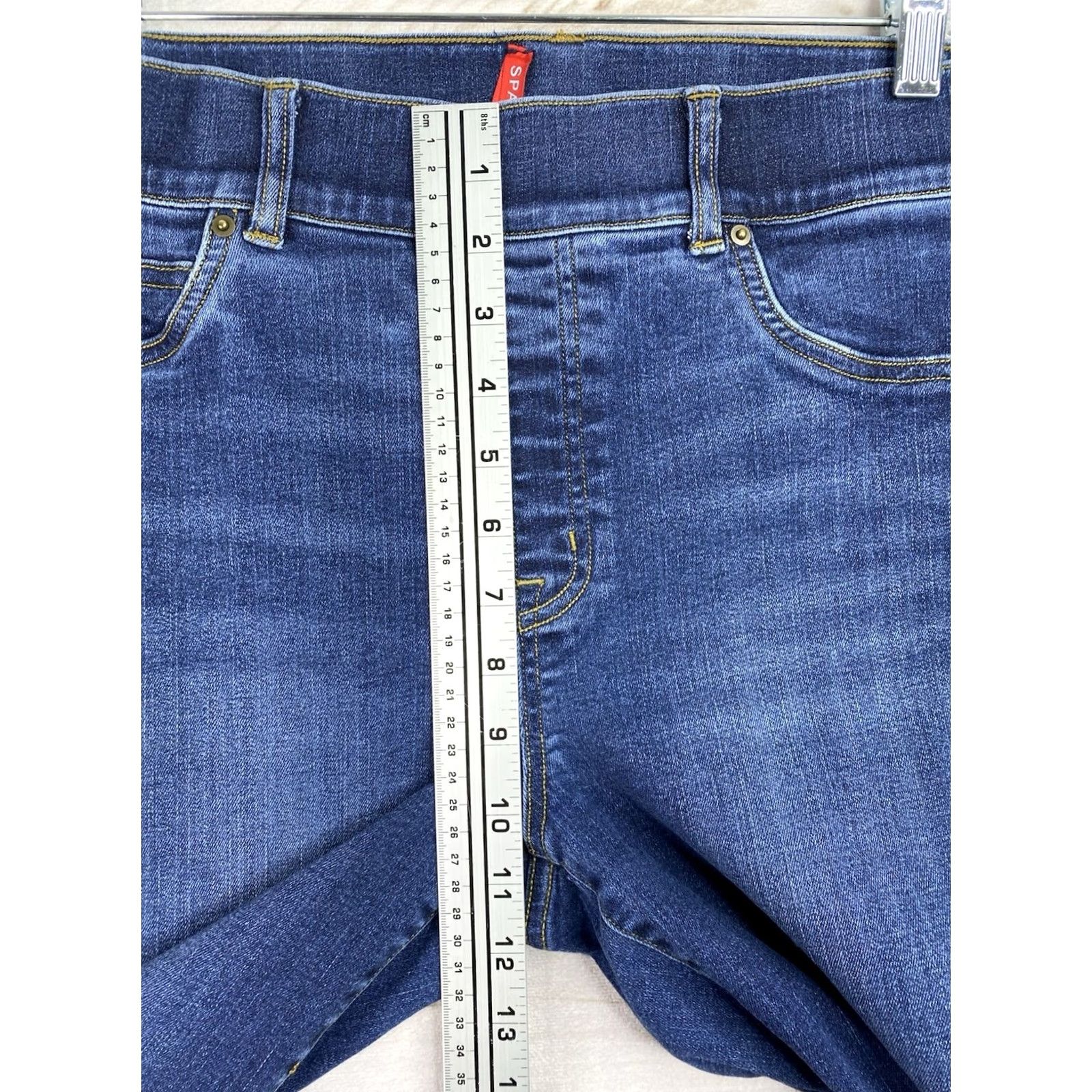 Spanx SPANX Jeans Skinny Denim Pull On L Dark Blue Womens Size L Stretch 31in Inseam 26.5in Belt Loops Faux Fly Size 36" / US 14 / IT 50 - 7 Thumbnail