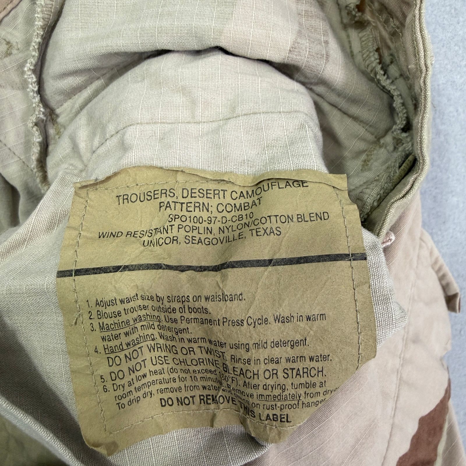 Vintage Vintage US Military Cargo Pants Small X-Long Camo Desert Size US 30 / EU 46 - 7 Thumbnail