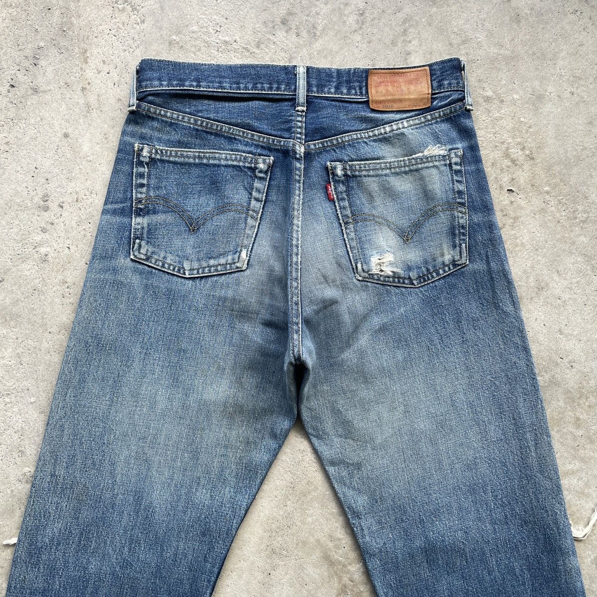 Levi's Vintage Levi’s 503 Big E Ripped Jeans Selvedge Denim Pants Size US 31 - 13 Thumbnail