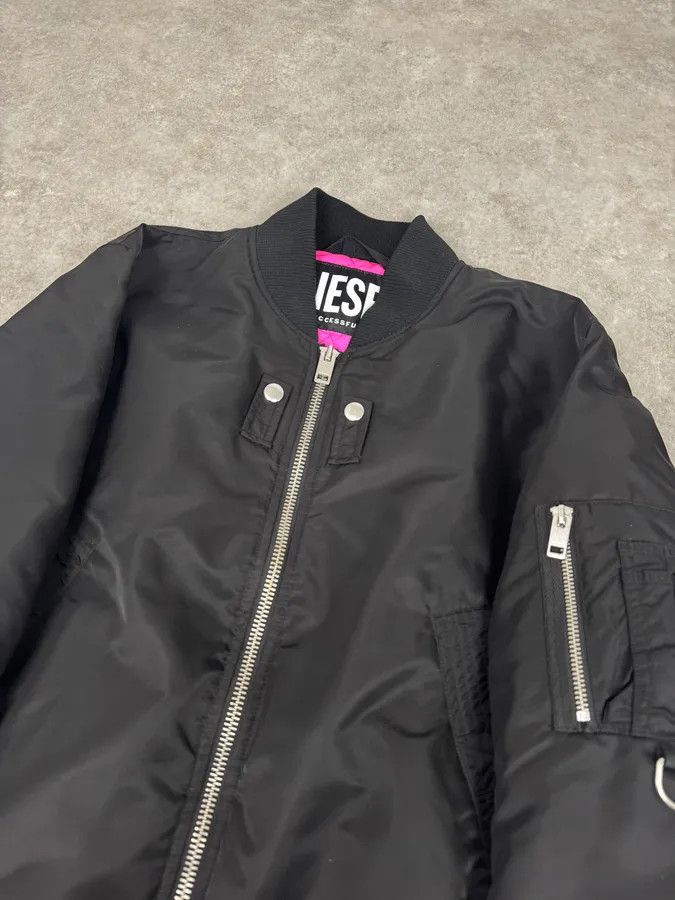 Diesel 2000s Diesel Back Laced Black Bomber Jacket Size US S / EU 44-46 / 1 - 5 Thumbnail