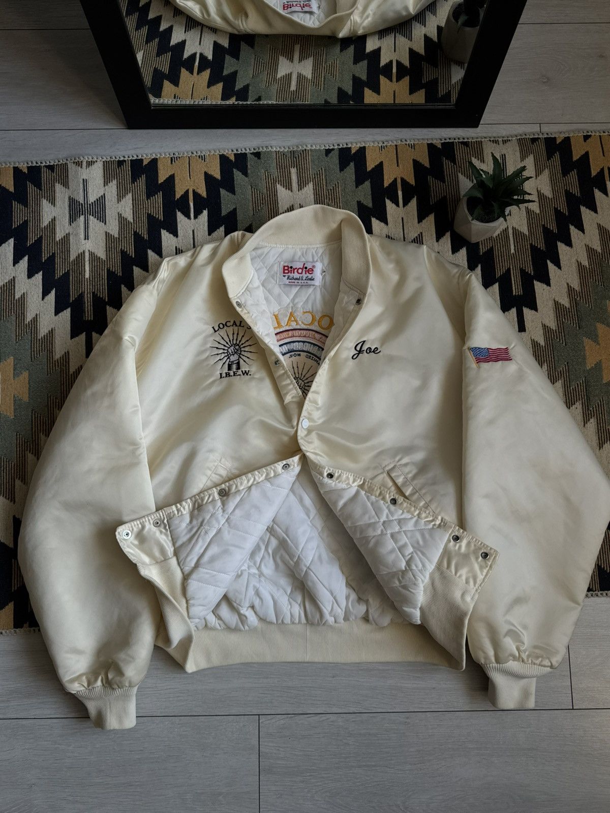 Vintage Vintage 1996 Local 3 I.B.E.W. USA Bomber Size US XL / EU 56 / 4 - 12 Thumbnail