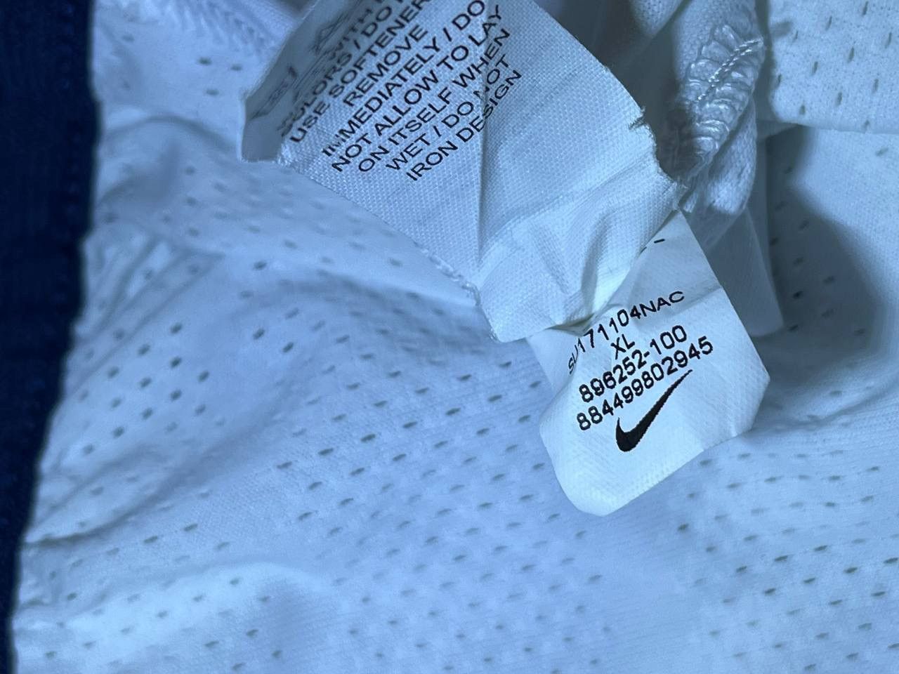 Other Nike Tottenham Hotspur 2017-2018 match worn soccer shorts Size US 34 / EU 50 - 7 Thumbnail