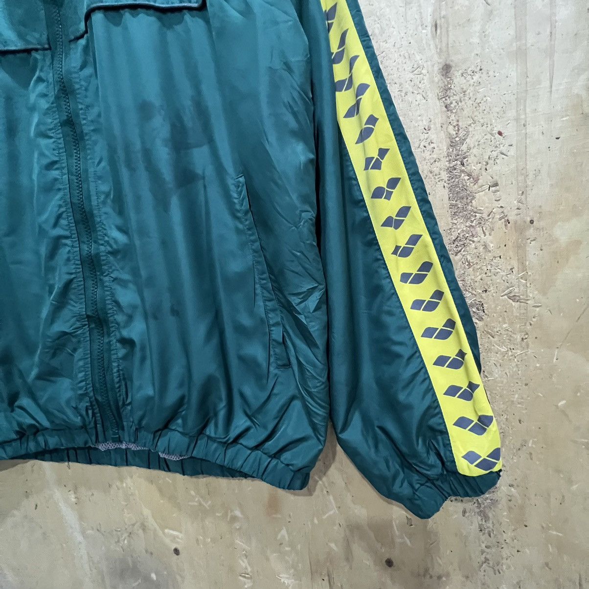 Japanese Brand Vintage Arena Windbrecker Size US L / EU 52-54 / 3 - 7 Thumbnail