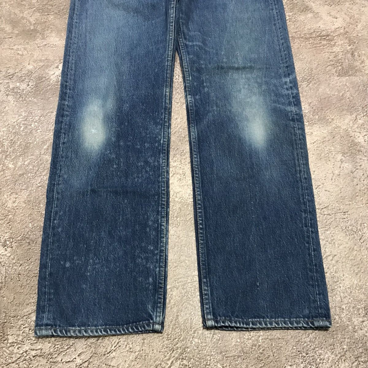 Vintage Vintage 90s Levis Faded Relaxed Fit Jeans Grunge Skate 33 Size US 33 - 4 Thumbnail