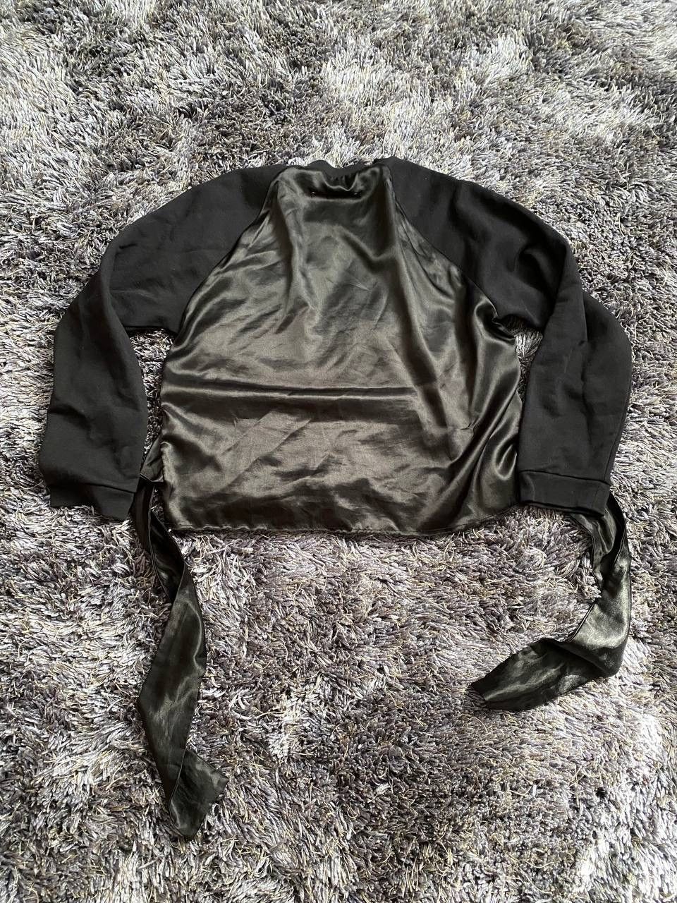 Maison Margiela Maison Margiela long sleeve bandage top sweatshirt silk Size S / US 4 / IT 40 - 2 Thumbnail