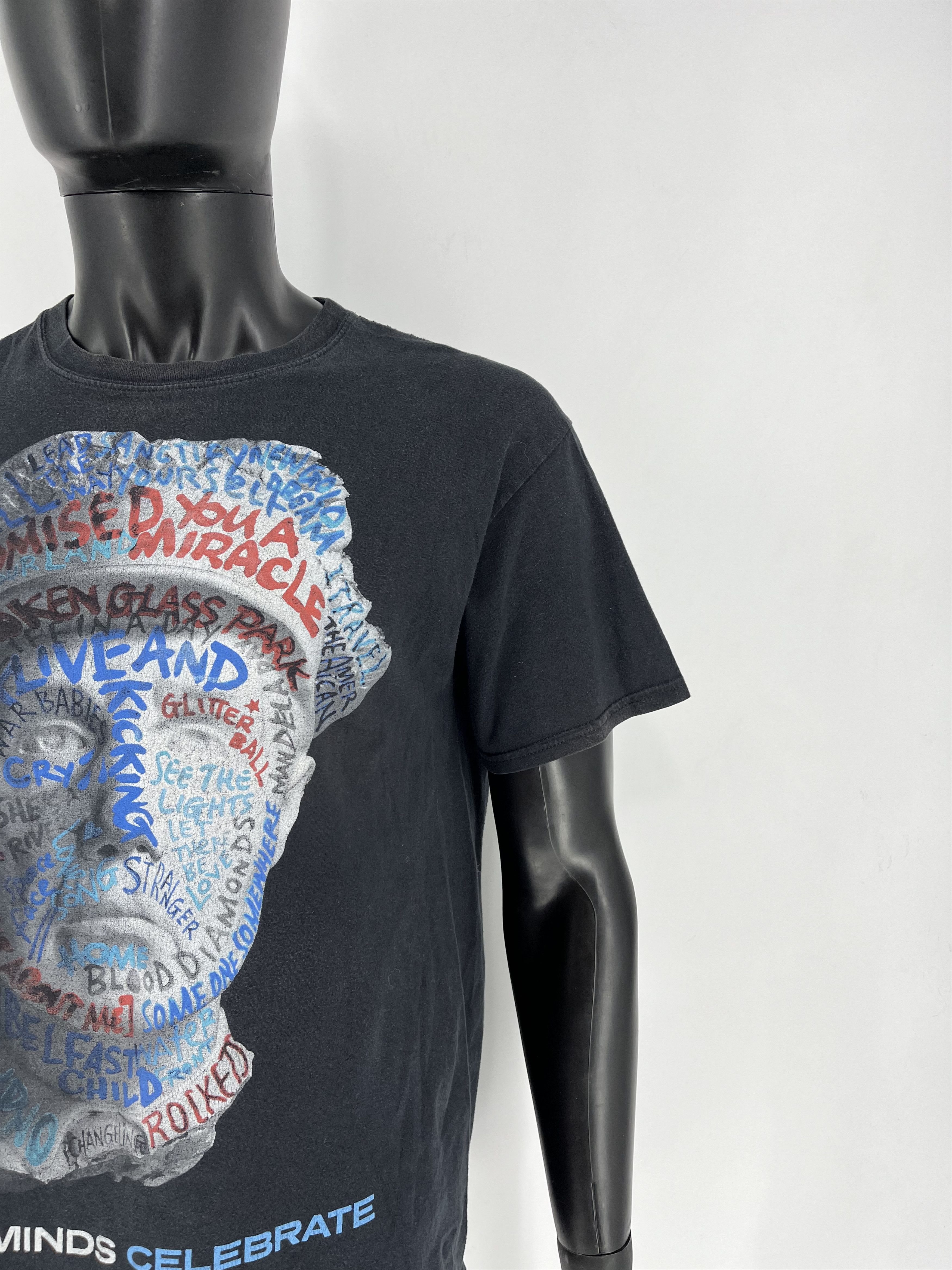 Band Tees × Vintage SIMPLE MINDS OFFICIAL USA TOUR GREY T-SHIRT " CELEBRATE 2013 Size US L / EU 52-54 / 3 - 7 Thumbnail
