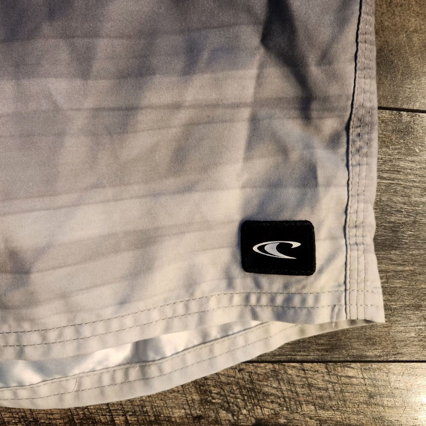O'Neill O’NEILL Men’s Board Shorts 34 Swim Trunks Performance Gray Striped Fade Bottom Mens Beach Surfing Regular Size 34 Size US 34 / EU 50 - 2 Thumbnail