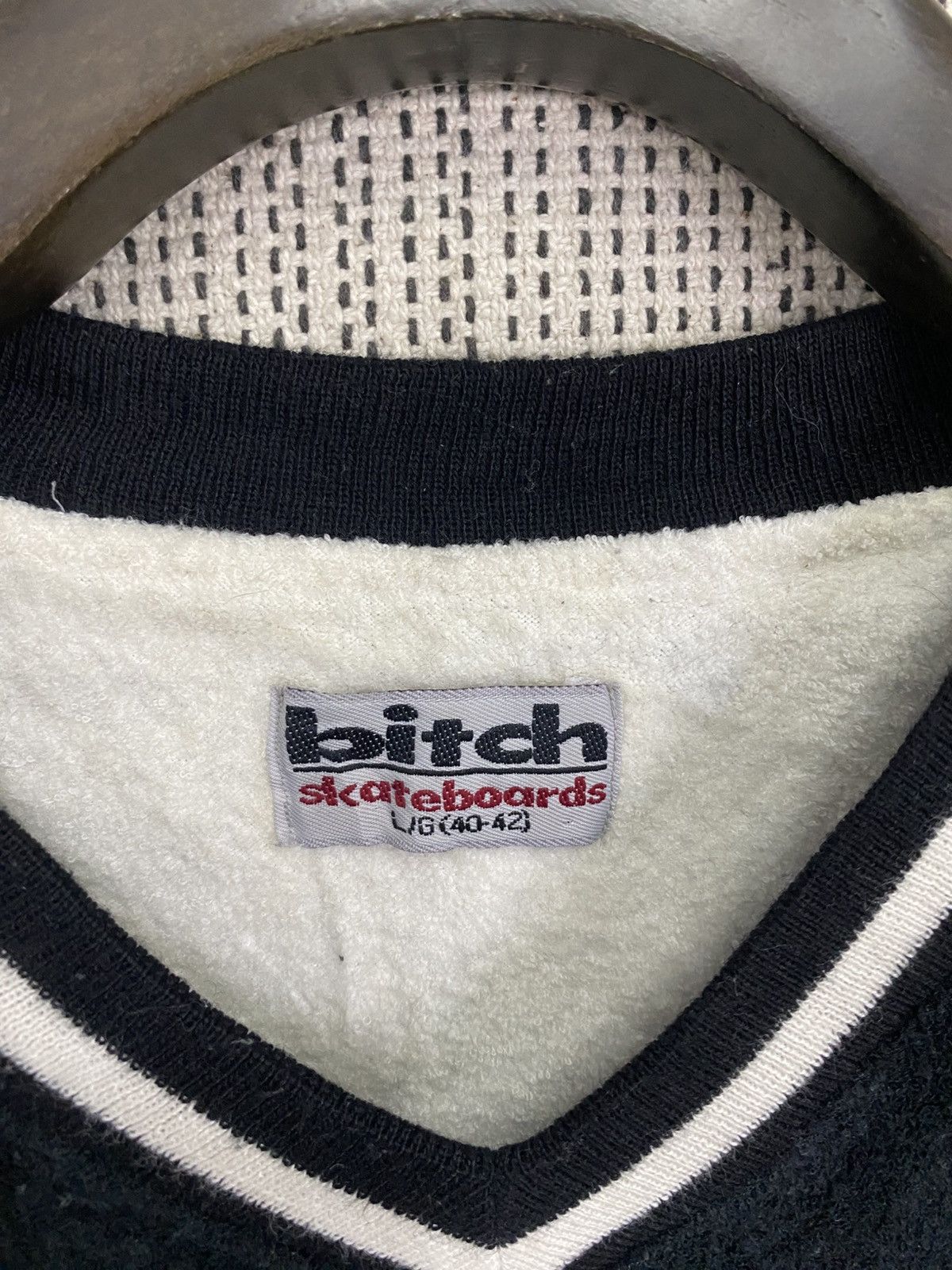 Shorty's Skateboards Vintage bitch skateboard fleece sweater pullover size L Size US L / EU 52-54 / 3 - 5 Thumbnail