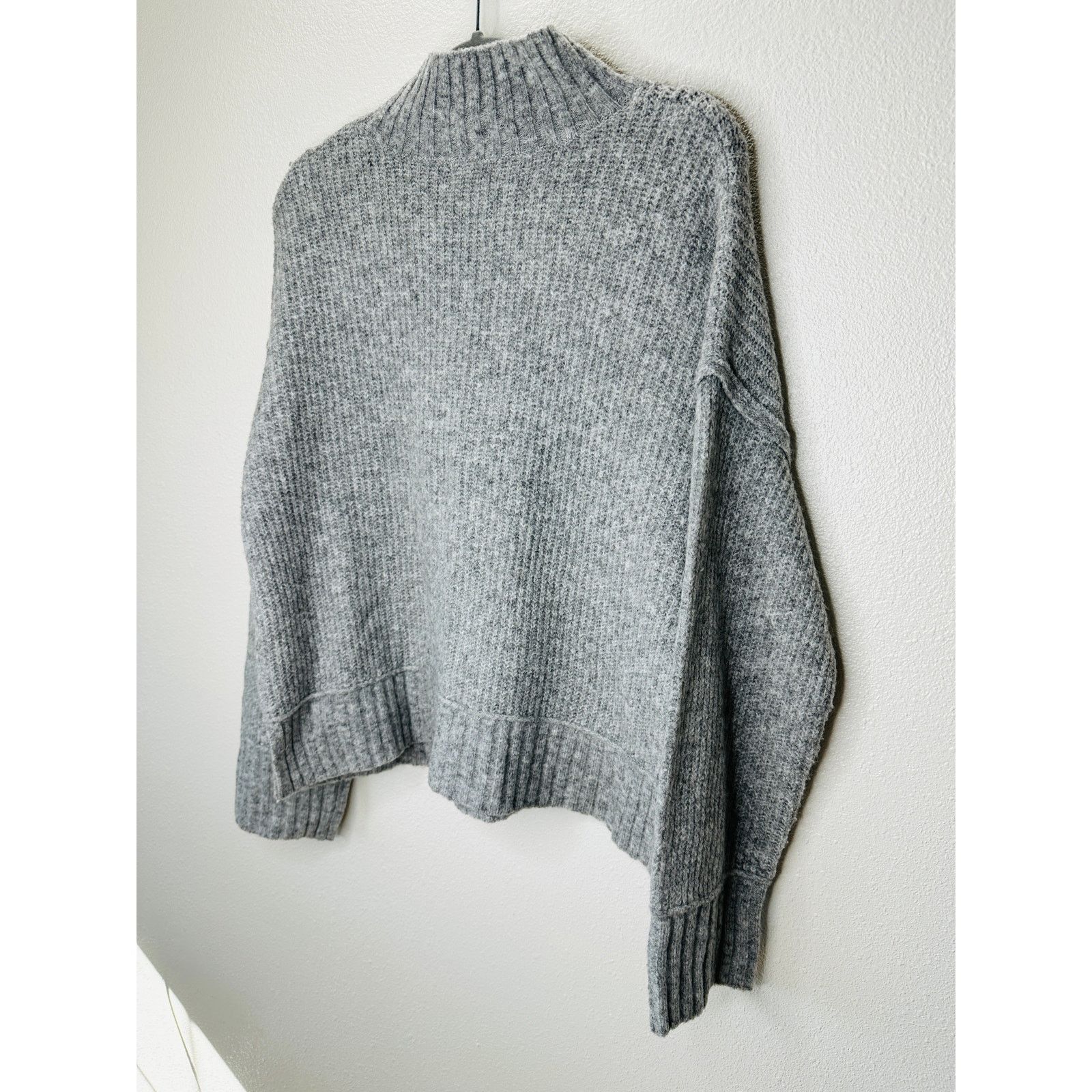 Other The Workshop Gray Keepin It Cozy Boxy Long Sleeve Sweater M Size M / US 6-8 / IT 42-44 - 8 Thumbnail