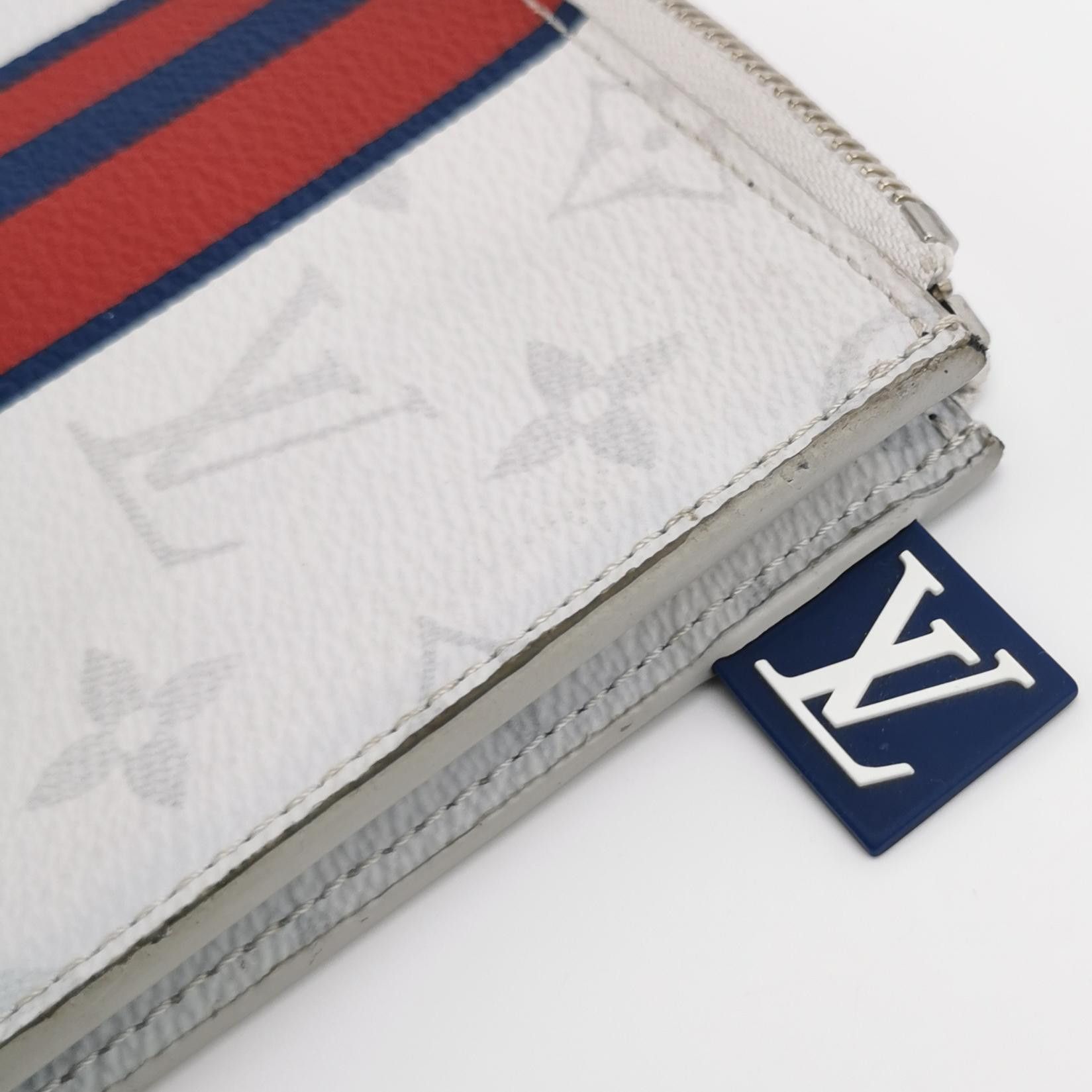 Louis Vuitton Louis Vuitton (LV) Monogram Print Clutch -y2506 Size ONE SIZE - 8 Thumbnail