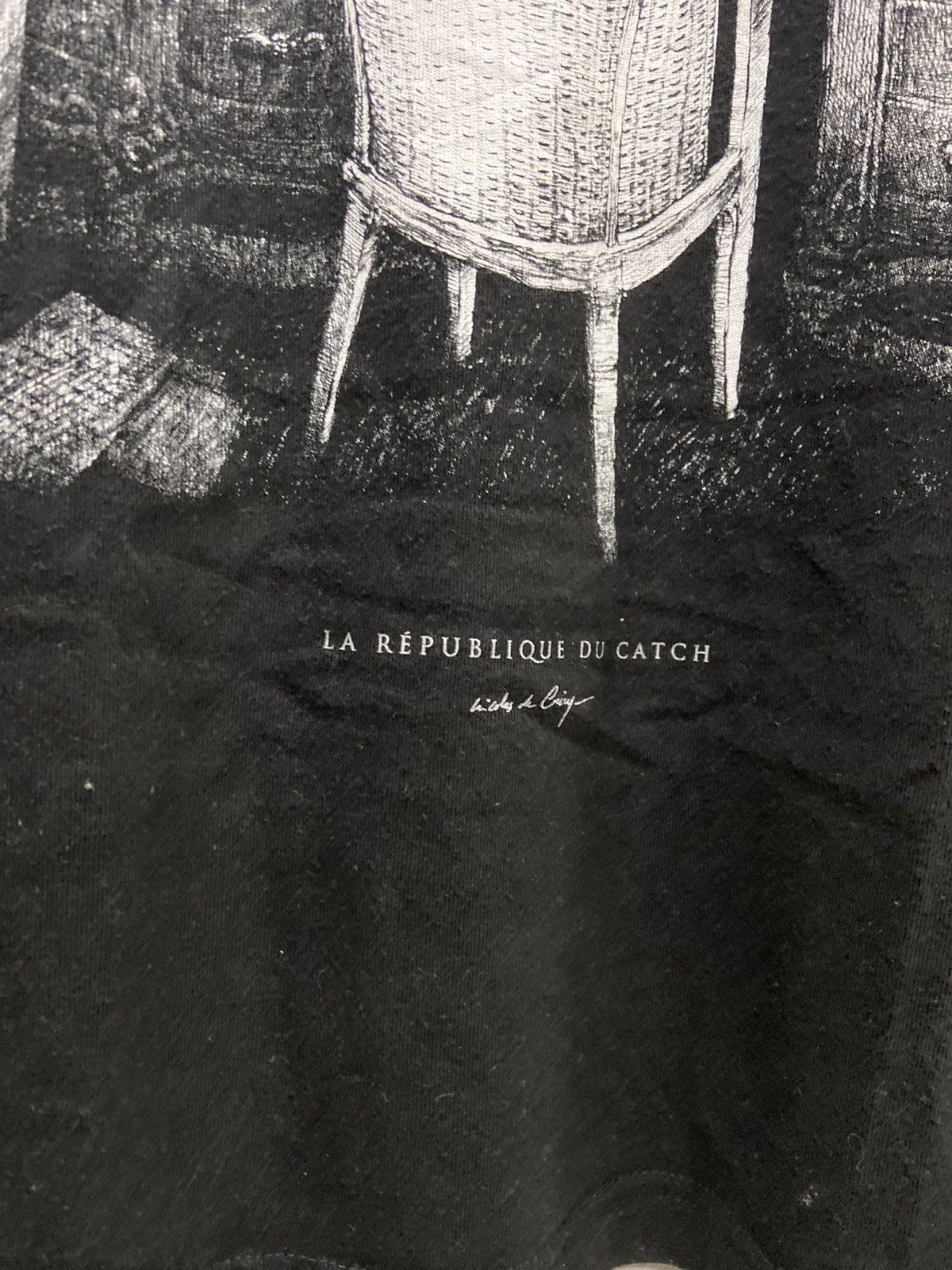 Uniqlo UNIQLO X NICOLAS DE CRECY LA REPUBLIQUE DU CATCH TEE SHIRT Size US L / EU 52-54 / 3 - 4 Thumbnail