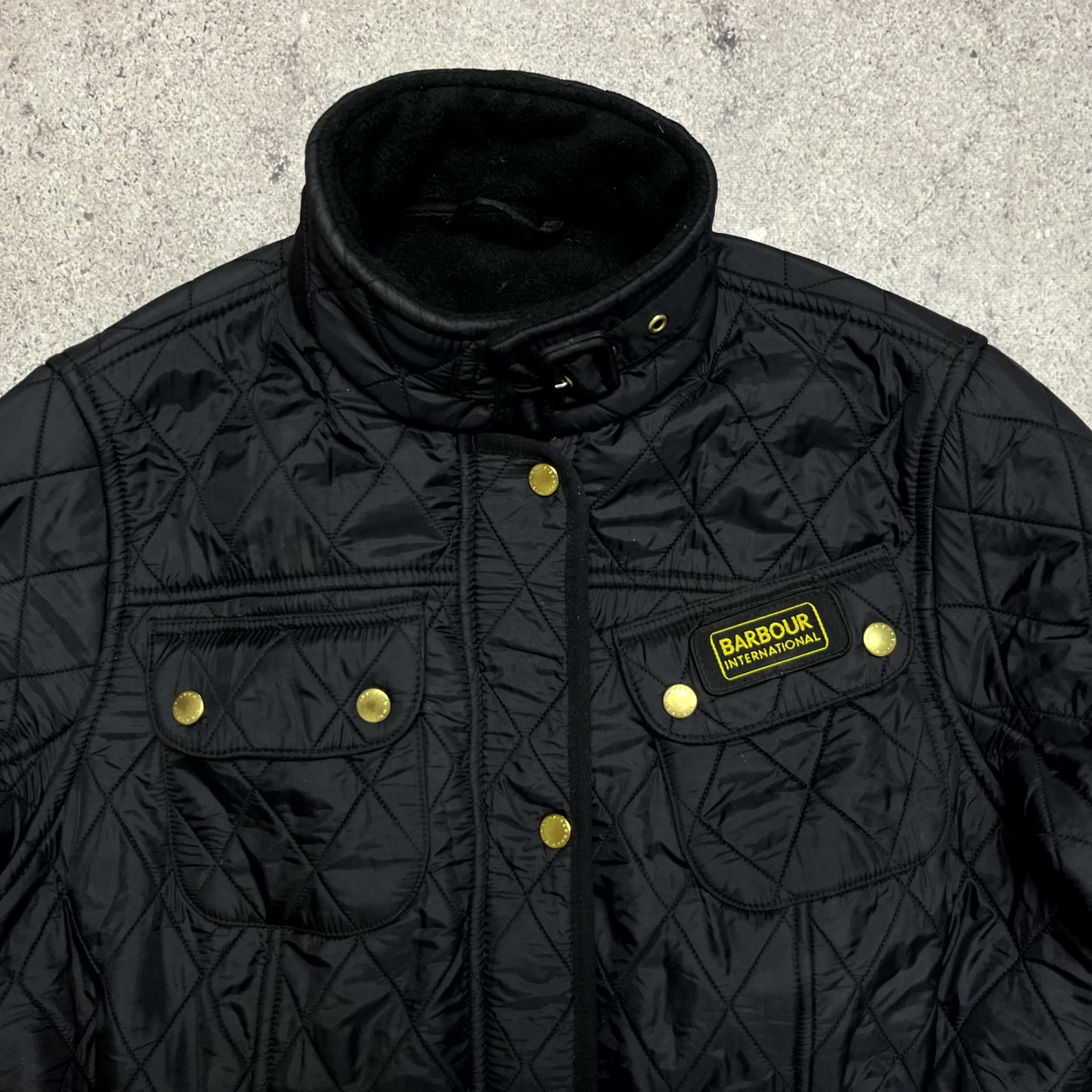 Barbour Barbour Quilted Womens Pockets Belted Jacket Size M EU 46 Size M / US 6-8 / IT 42-44 - 2 Thumbnail