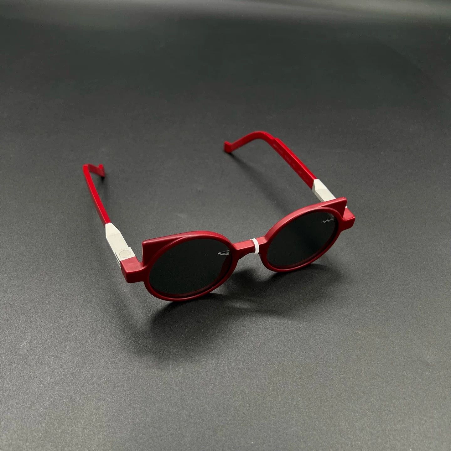 VaVa Vava Black Red Sunglasses Size ONE SIZE - 4 Thumbnail
