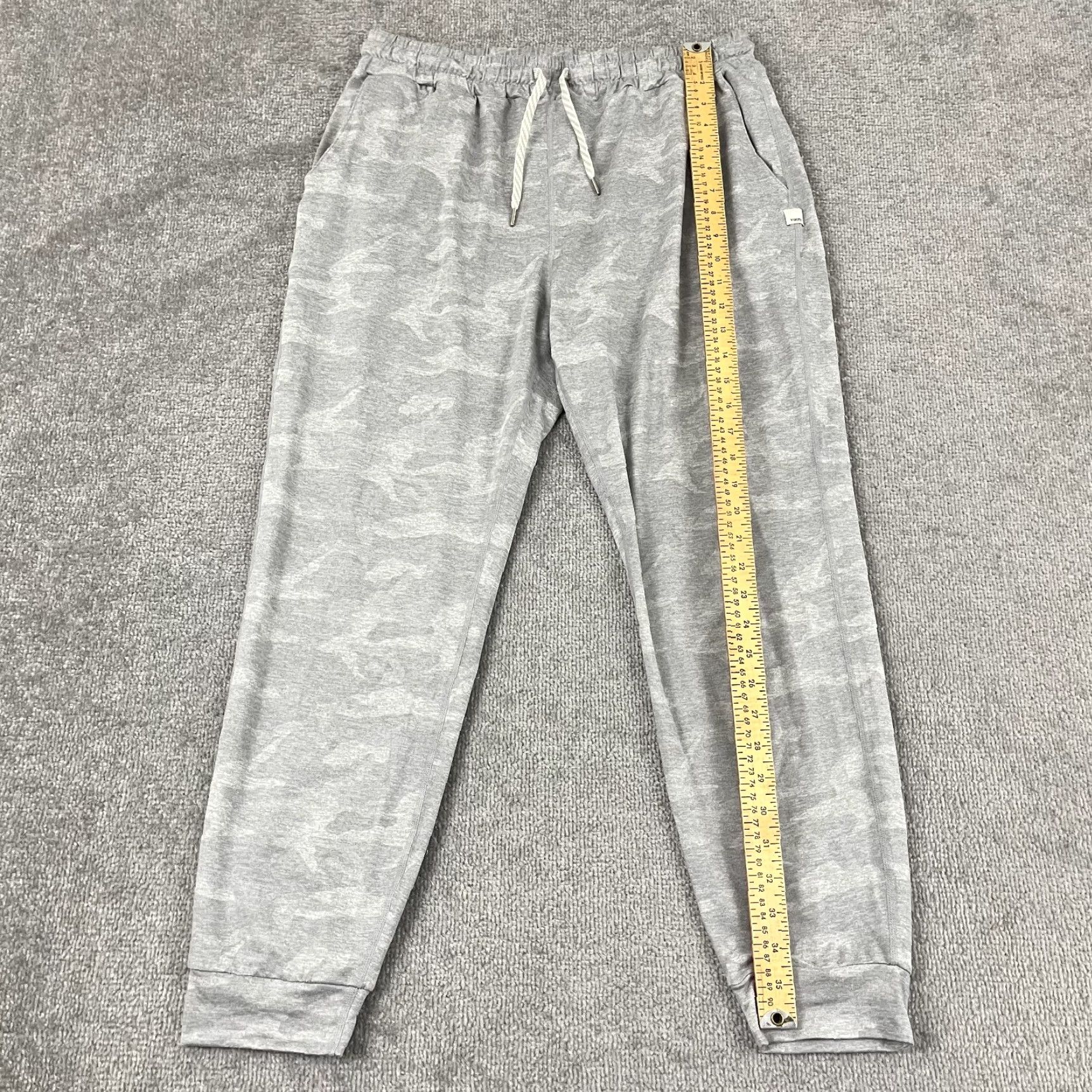 Vuori Vuori Jogger Pants Womens L Gray Camo Performance VW303 Size 36" / US 14 / IT 50 - 6 Thumbnail