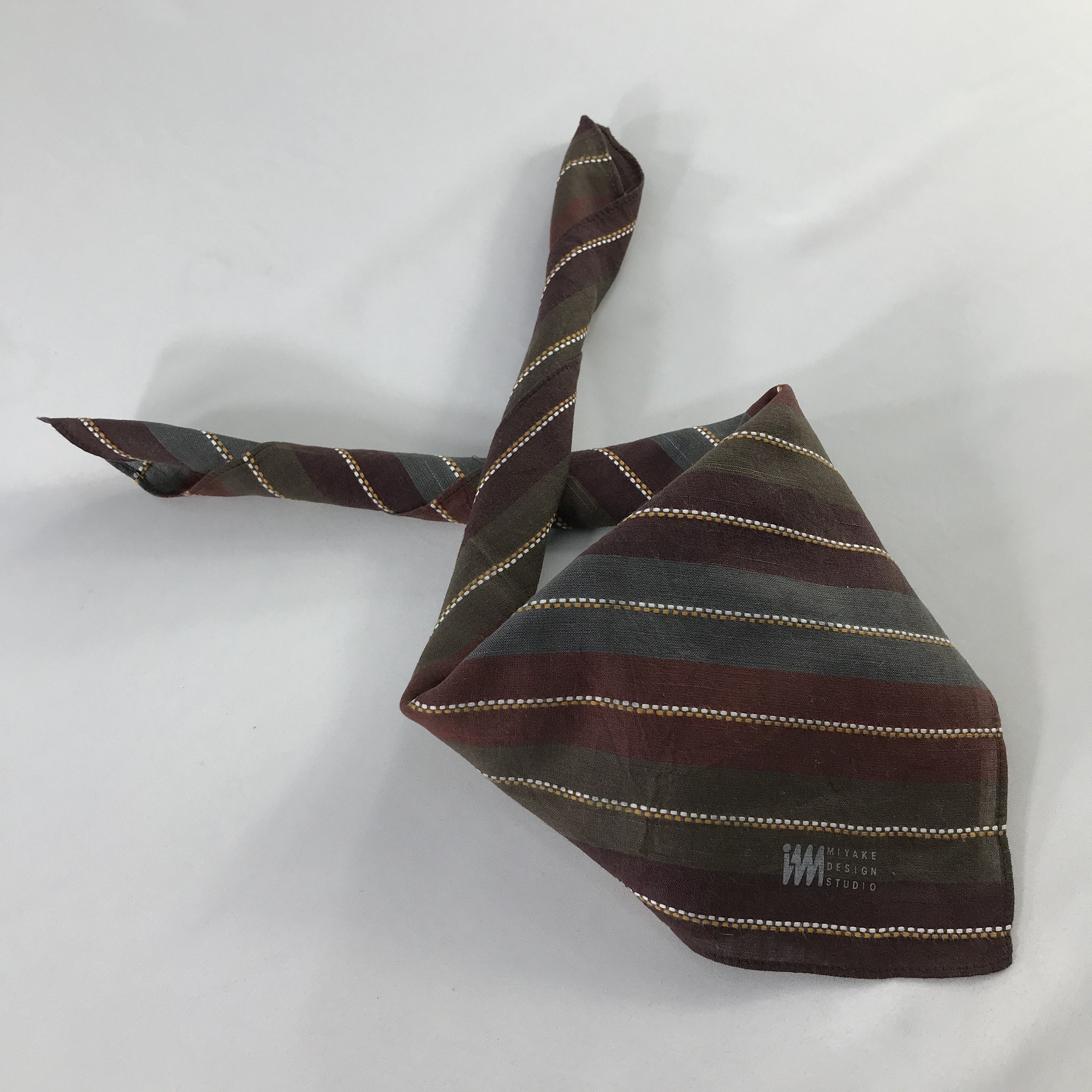 Issey Miyake Issey Miyake Bandana / Handkerchief / Neckerchief - S401 Size ONE SIZE - 4 Thumbnail