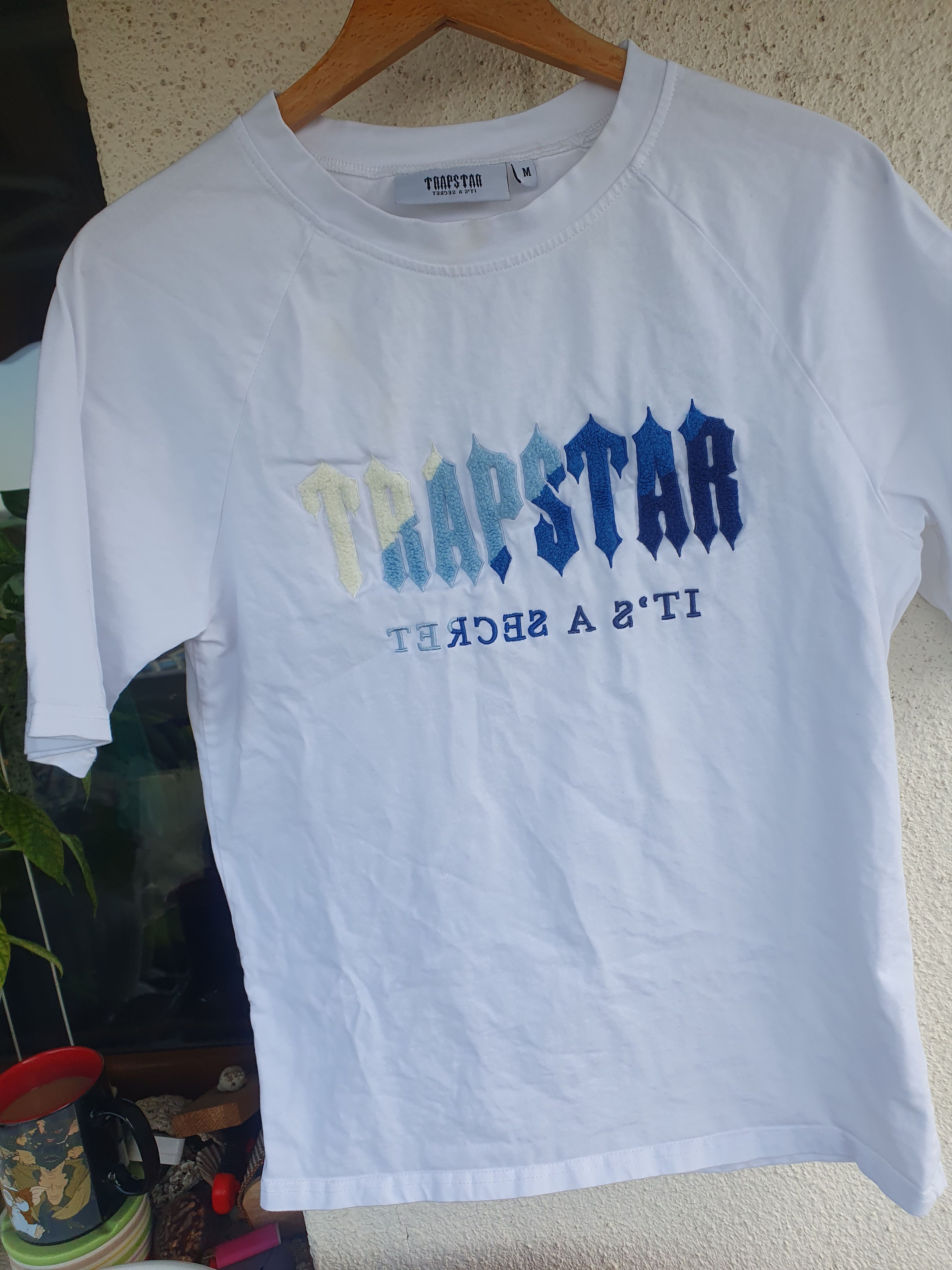 Trapstar London Trapstar Chenille Decoded Ice White t-shirt sz M Size US M / EU 48-50 / 2 - 2 Thumbnail