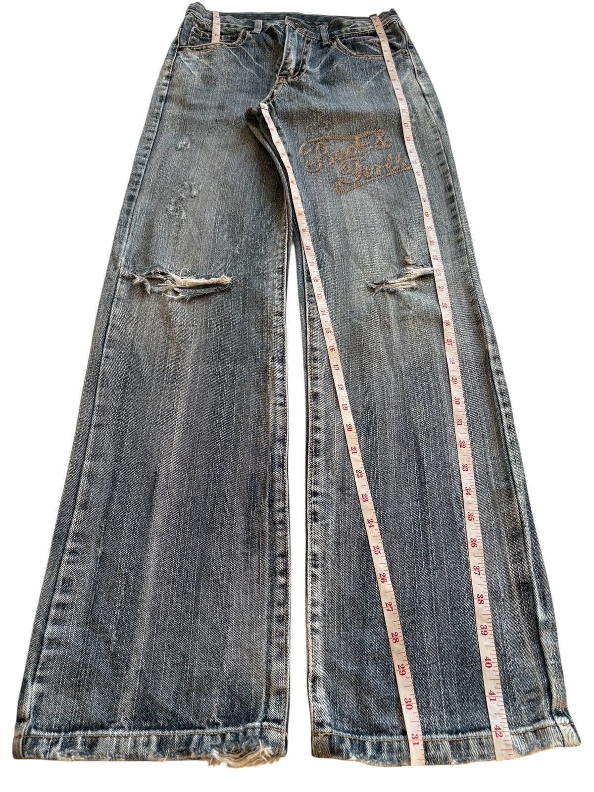 Japanese Brand Vintage Japanese Brand Faded Wash Distressed Rip Loose Jean Size US 27 - 13 Thumbnail