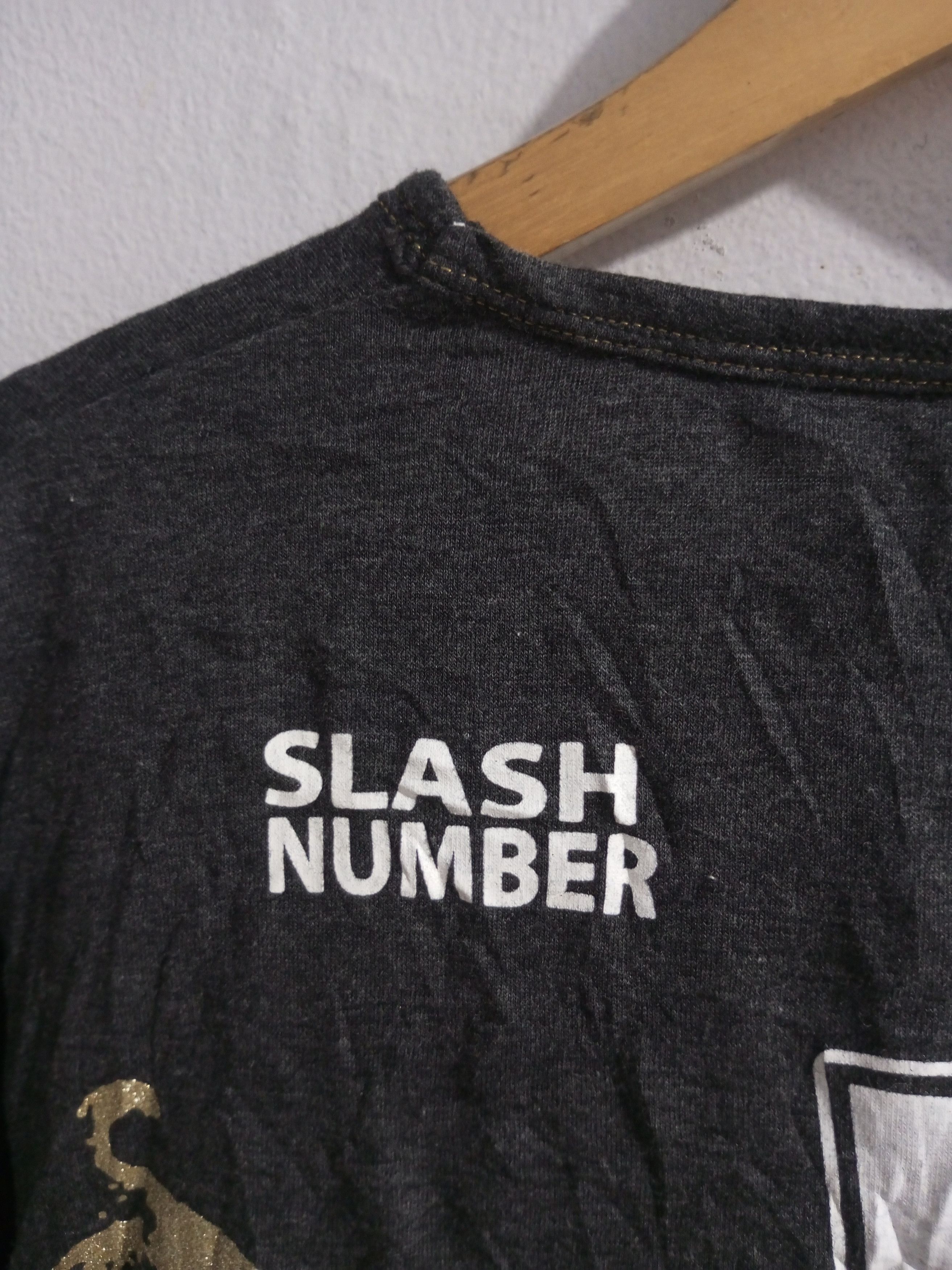 20471120 Slash number poem spellout v neck long sleeve tshirt Size US M / EU 48-50 / 2 - 7 Thumbnail