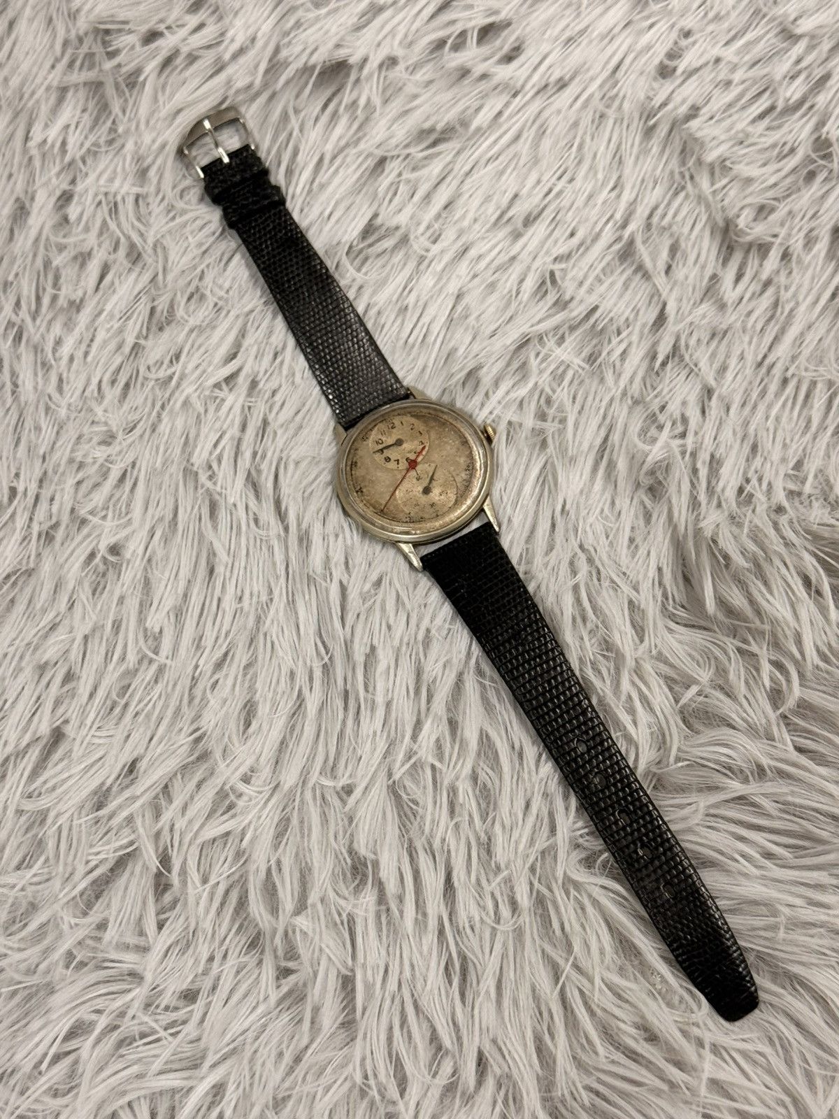 Vintage Vintage UNBRAND 3 Hands Swiss 15 Jewels Manual Men’s Watch Size ONE SIZE - 10 Thumbnail