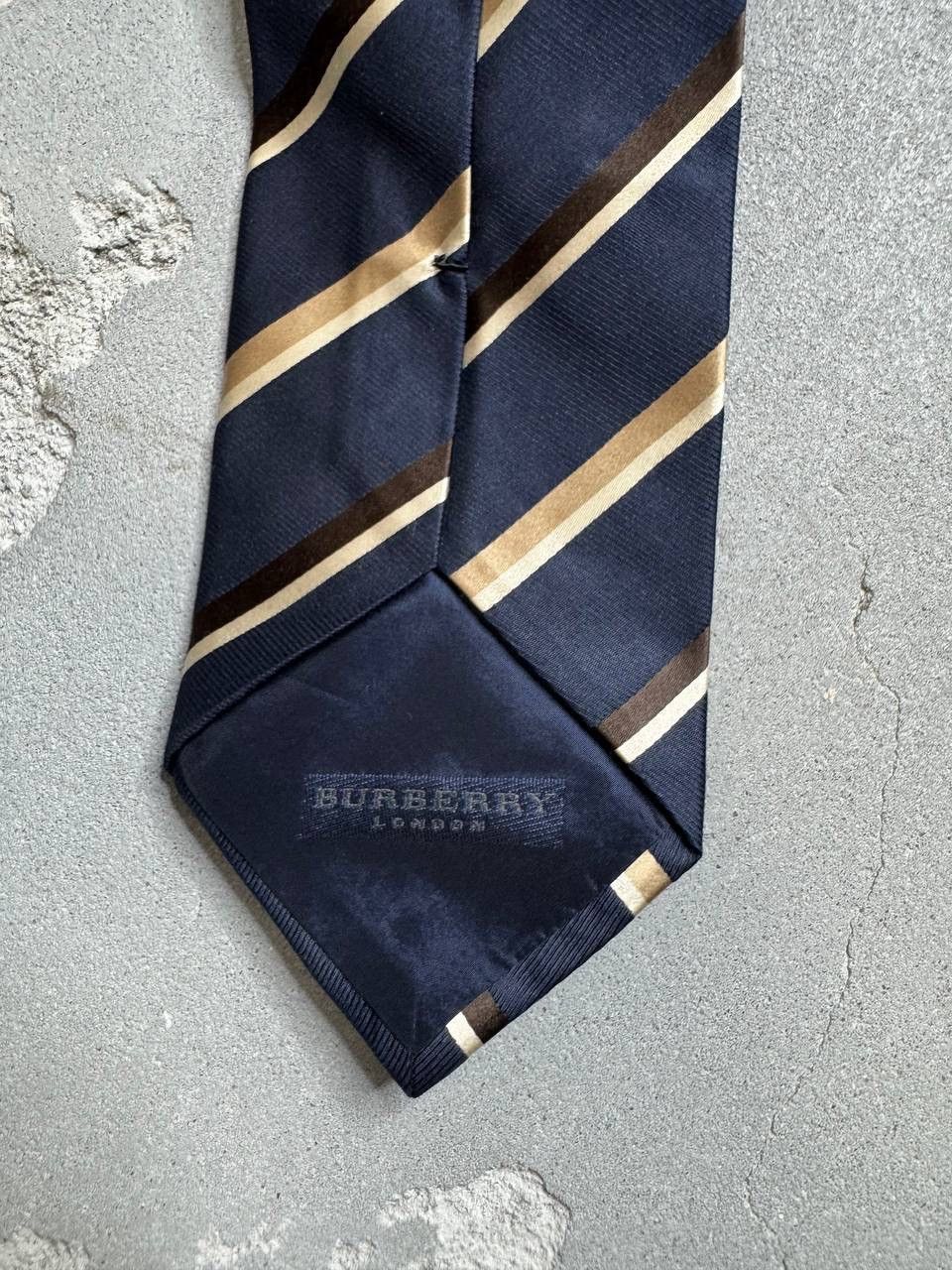 Burberry Vintage Burberry Tie Size ONE SIZE - 4 Thumbnail