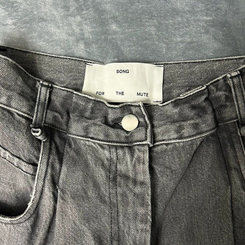 Song For The Mute Song For The Mute straight-leg denim pants Size US 34 / EU 50 - 2 Thumbnail