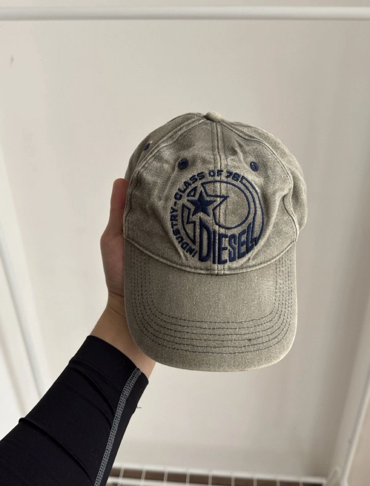 Diesel Diesel Vintage RARE Embroidered Logo Avant Garde 90s Cap Hat Size ONE SIZE - 8 Thumbnail