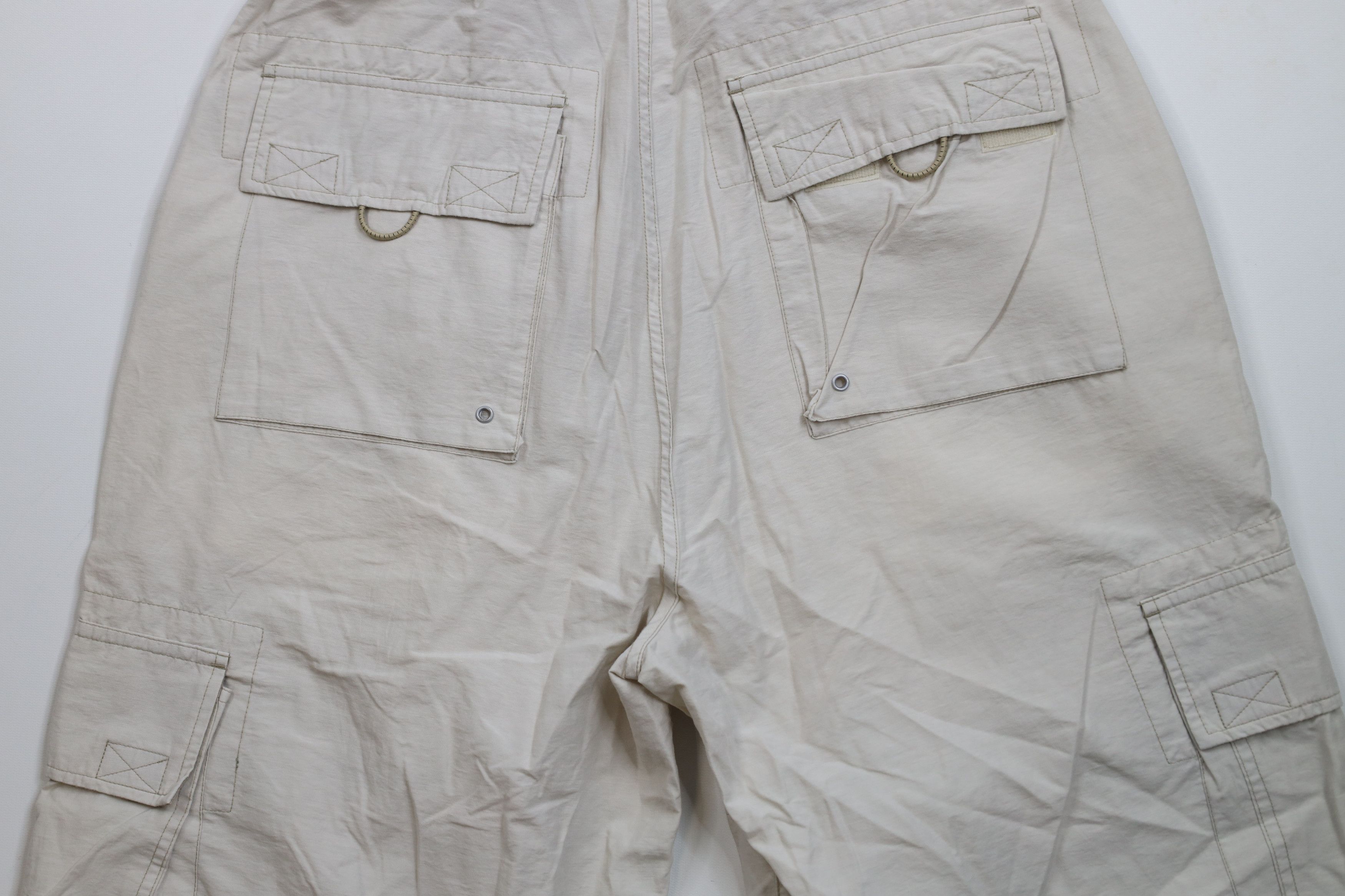 Vintage Vintage 90s Y2K Streetwear Fit Big Pocket Cargo Shorts Beige Size US 34 / EU 50 - 10 Thumbnail