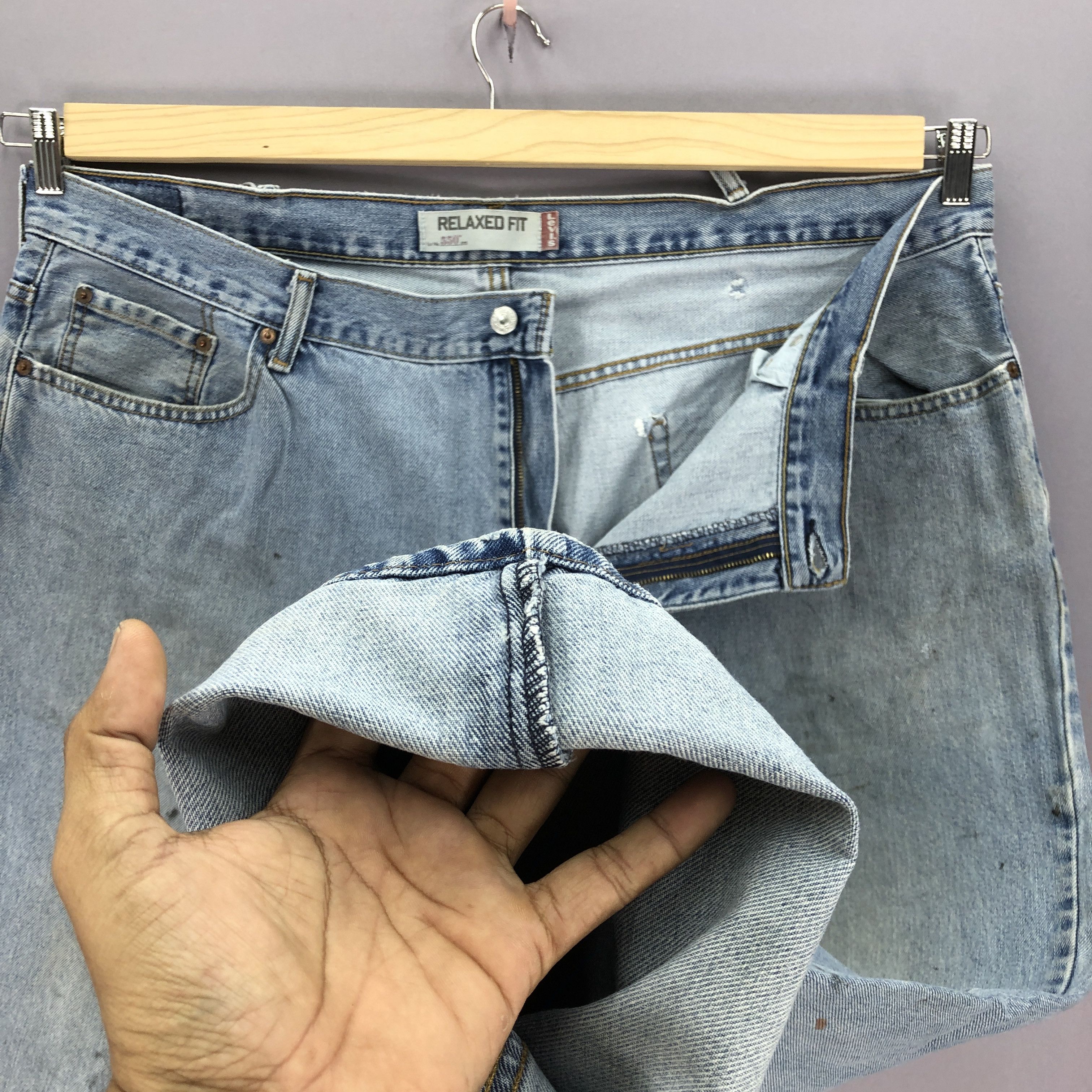 Jean Vintage Levis Baggy Dirty Jeans Levi's 550 Faded Denim Size US 44 / EU 60 - 8 Thumbnail