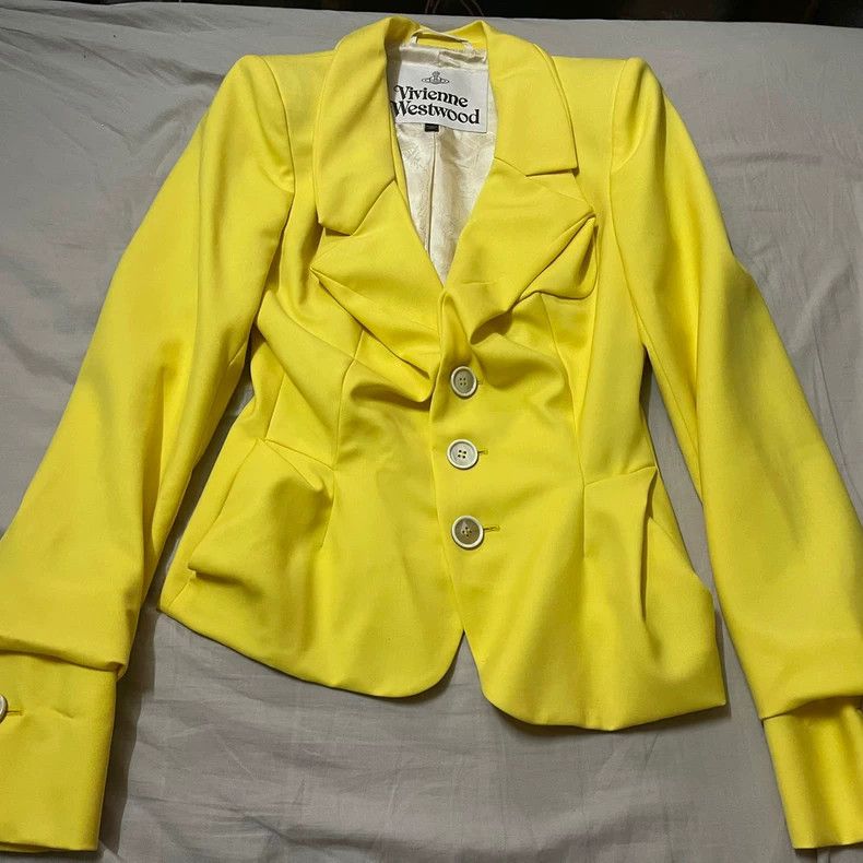 Vivienne Westwood Classic drunk in a suit