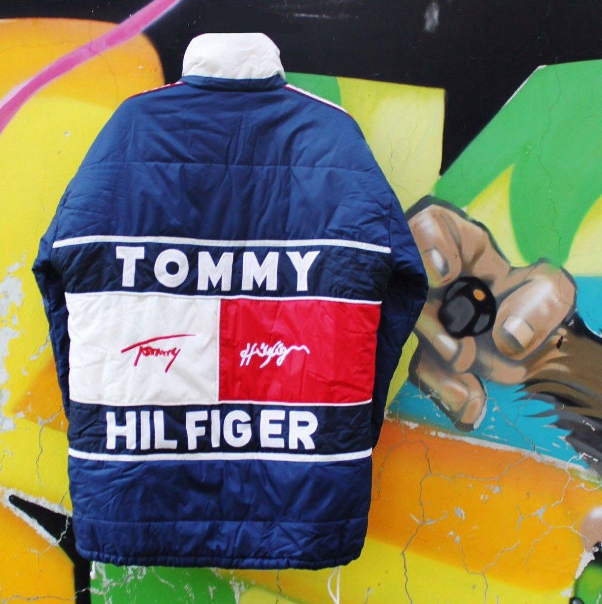 Tommy Hilfiger Tommy Hilfiger Jacket Warm Coat Oversize Big Logo White Size US XL / EU 56 / 4 - 1 Thumbnail