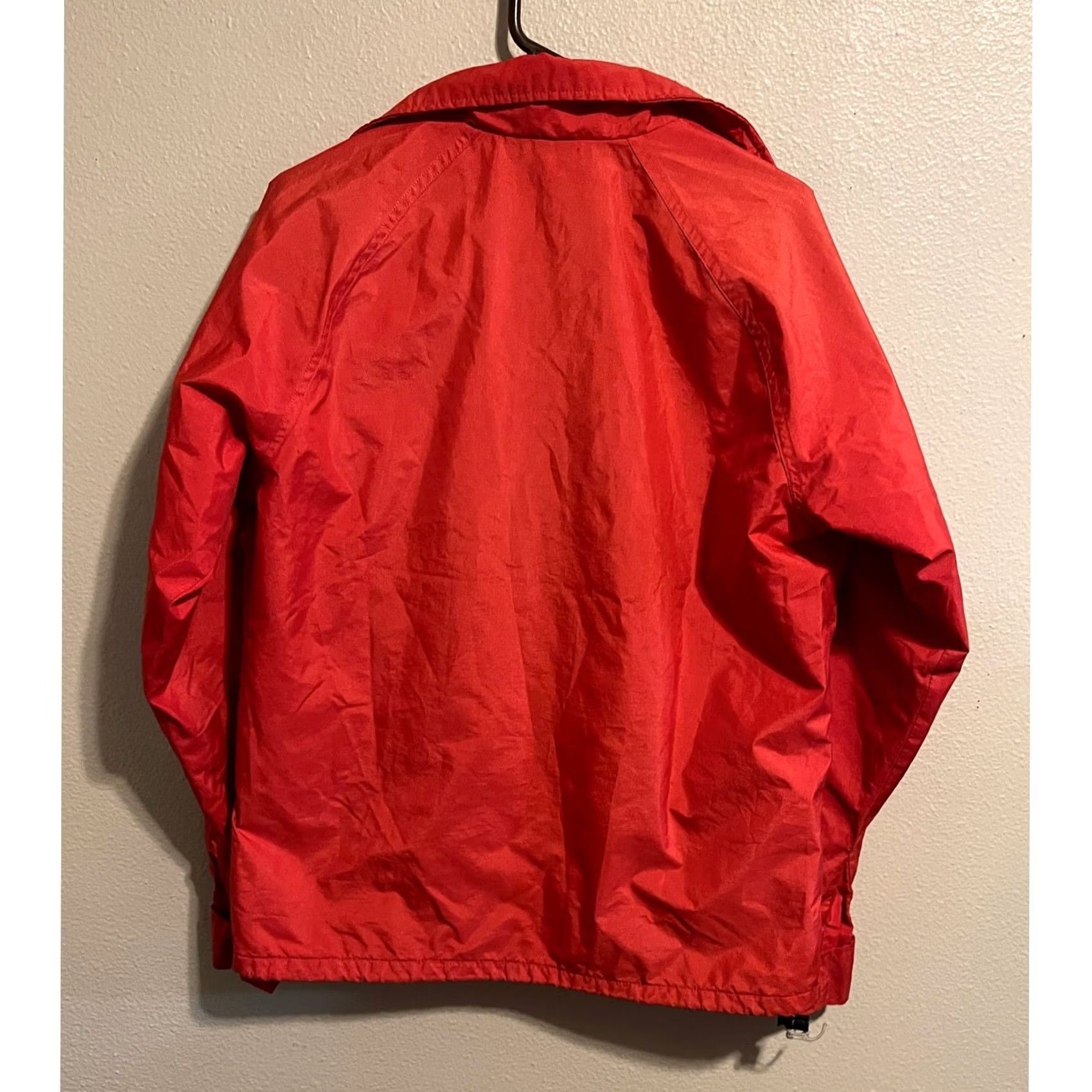 The North Face VINTAGE The North Face Windbreaker Jacket Mens L Red Pullover Zip Nylon USA Made In USA Short. Size US L / EU 52-54 / 3 - 7 Thumbnail