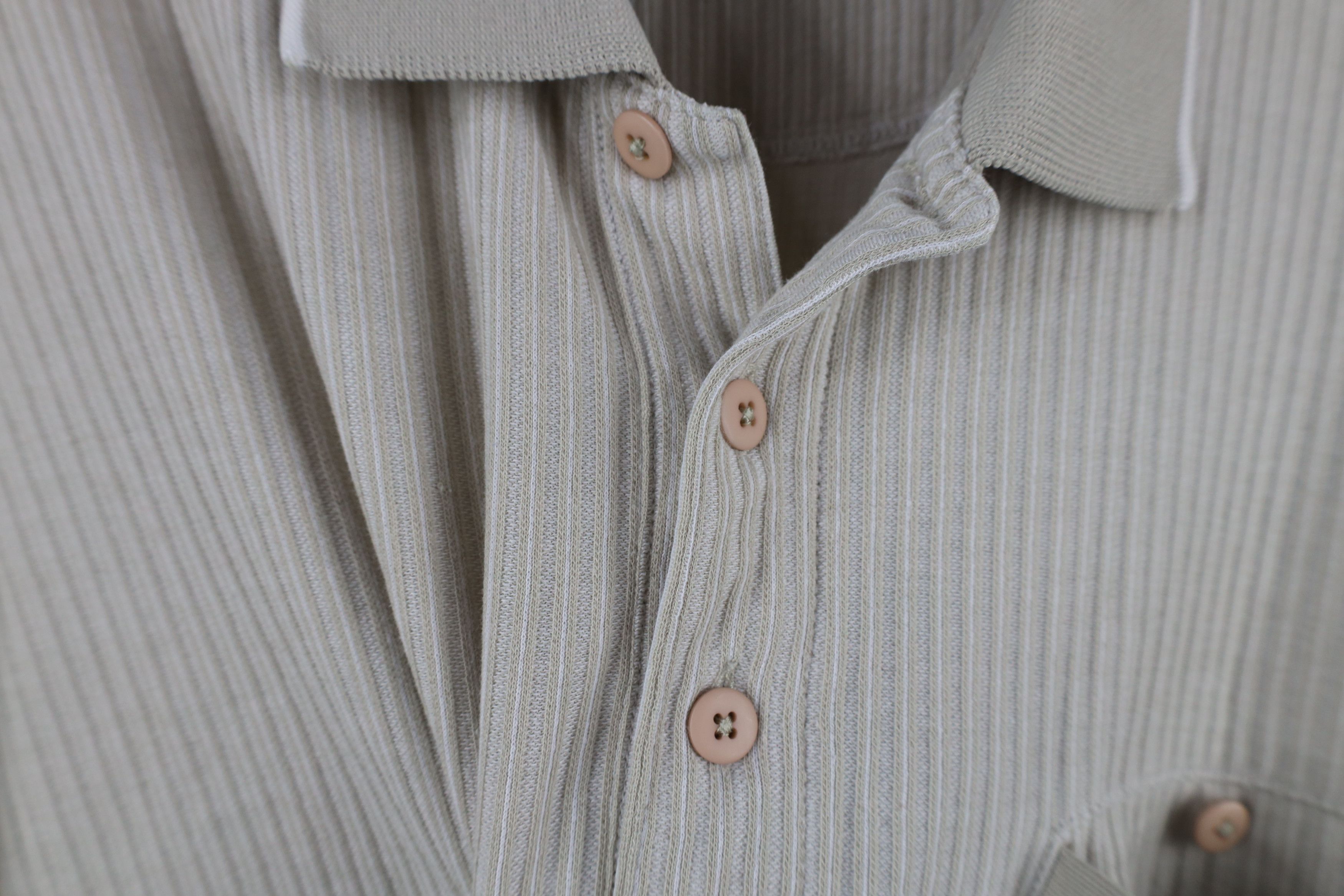 Vintage Vintage 90s Streetwear Ribbed Knit Pullover Polo Shirt Beige Size US L / EU 52-54 / 3 - 5 Thumbnail