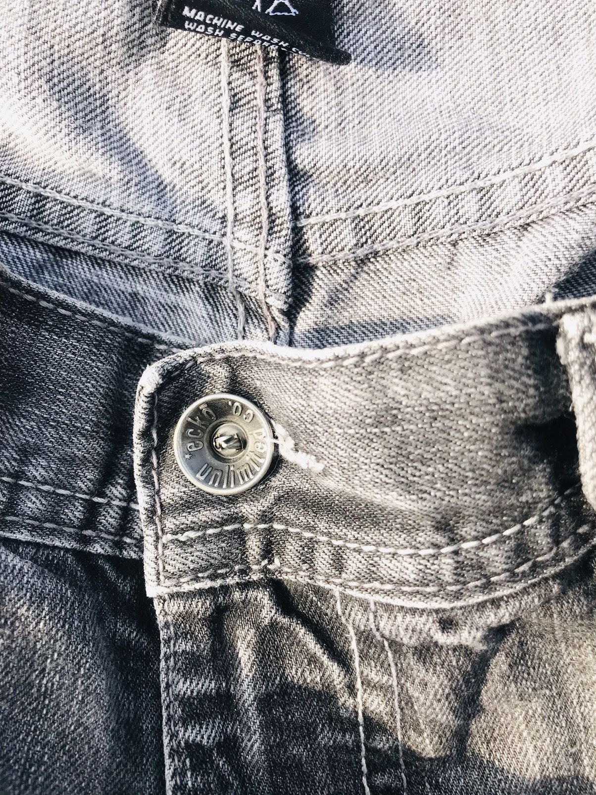 Ecko Unltd. × Vintage Vintage Y2K Ecko Unltd embroidered baggy jeans Size US 36 / EU 52 - 9 Thumbnail