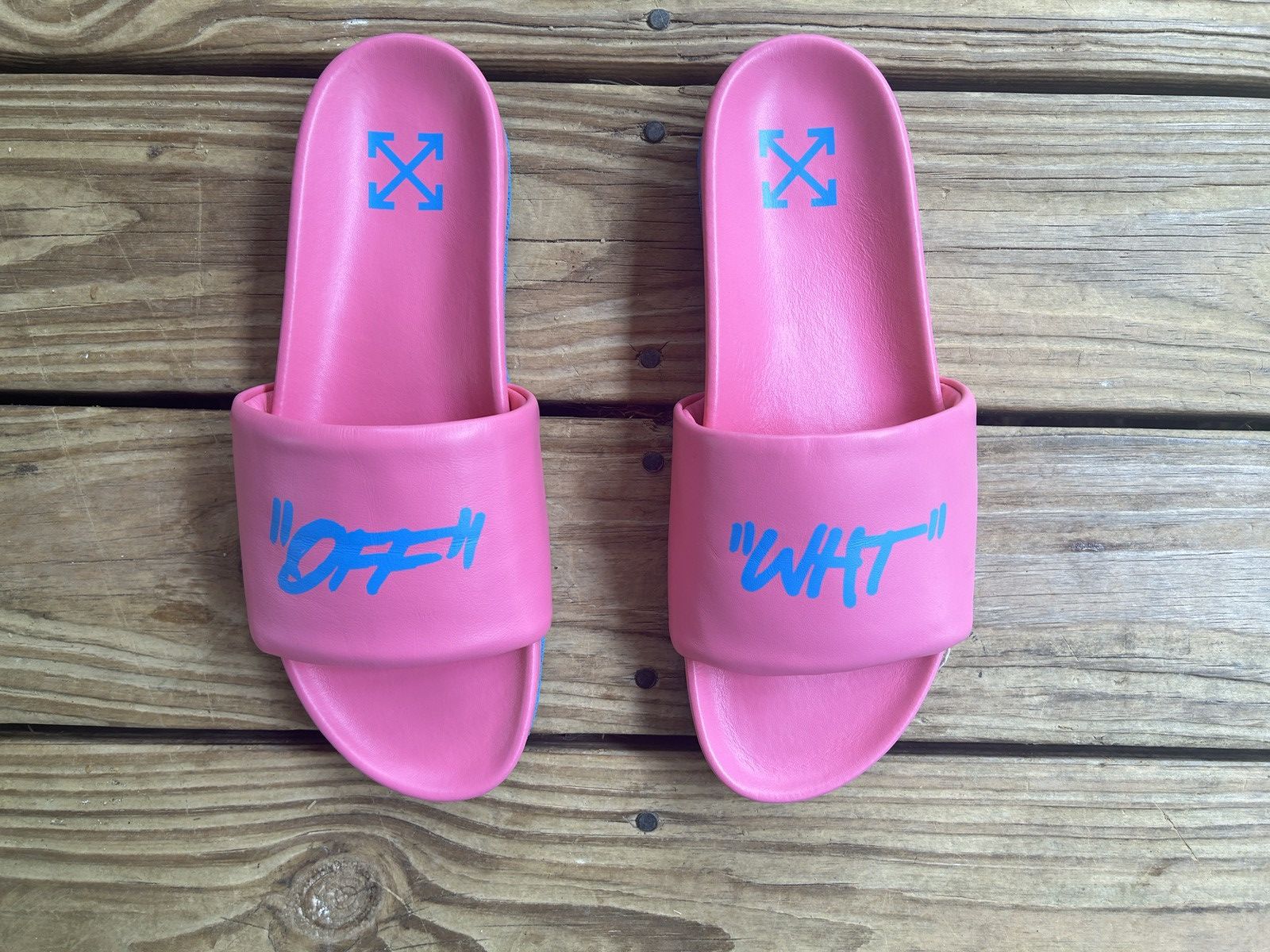 image of Off White Off-White Quotes Logo Slide Leather Sandal Virgil Aboh in Pink, Men's (Size 12)