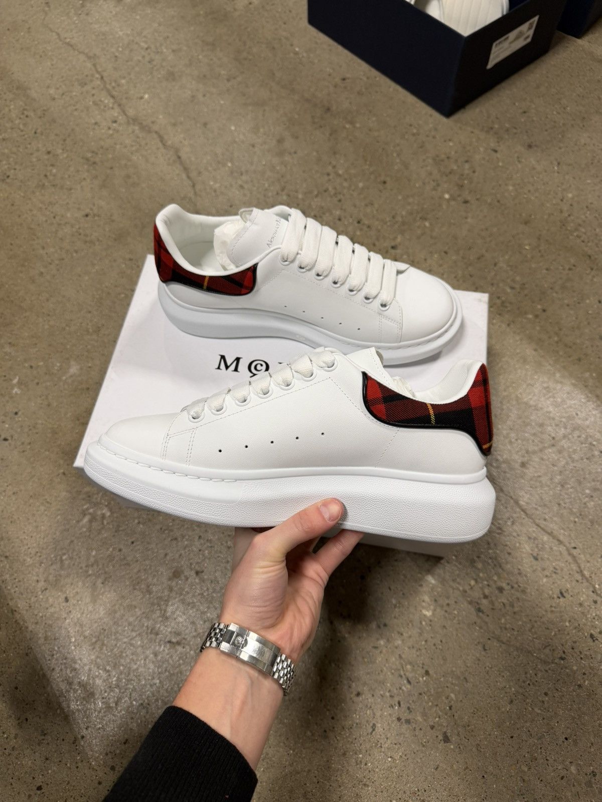 Alexander McQueen Alexander Mcqueen Oversized Sneaker NEW 700$ Size US 9.5 / EU 42-43 - 4 Thumbnail