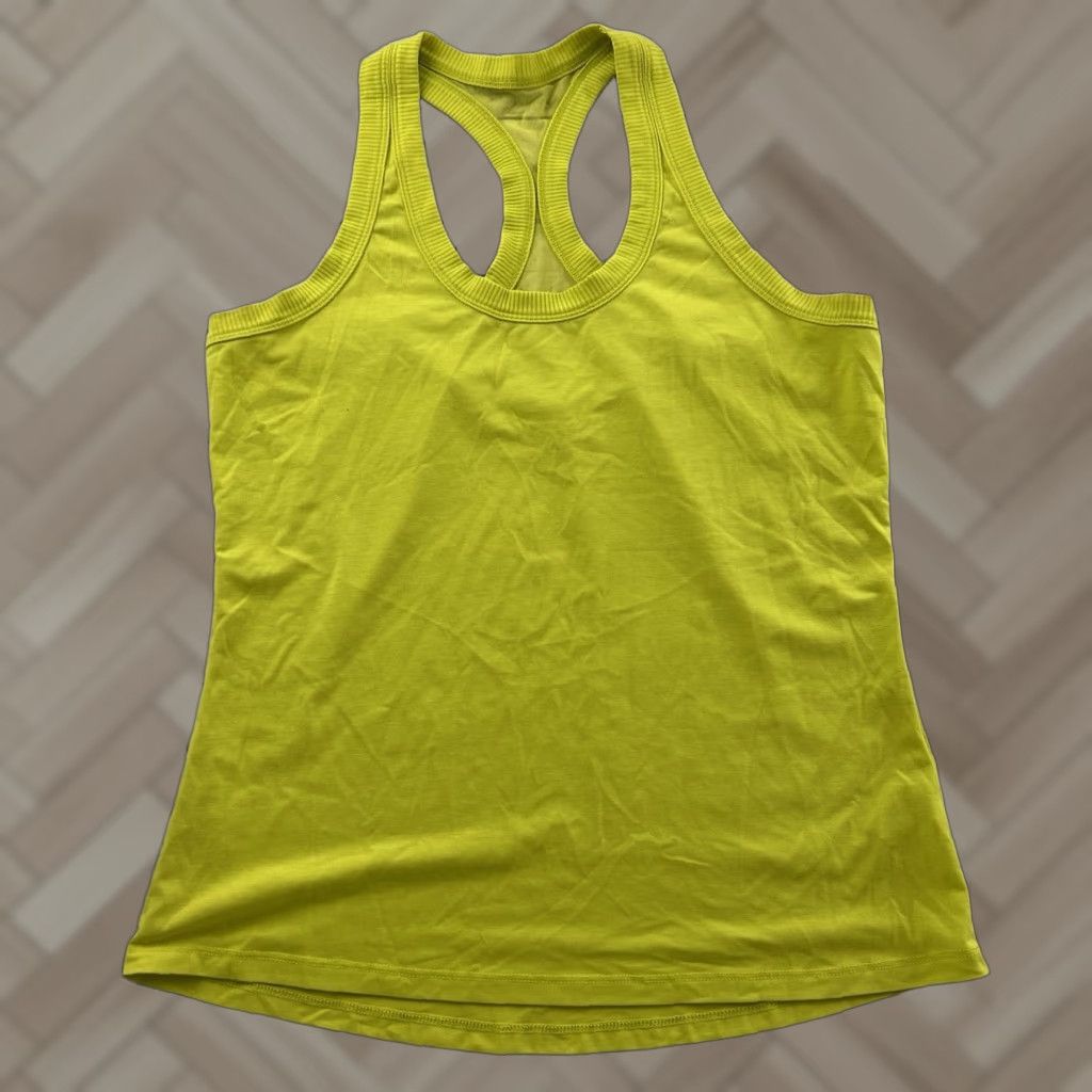 Athleta Athleta Tank Top Sleeveless Racerback Women’s Medium Yellow Athletic Shirt Size M / US 6-8 / IT 42-44 - 1 Thumbnail