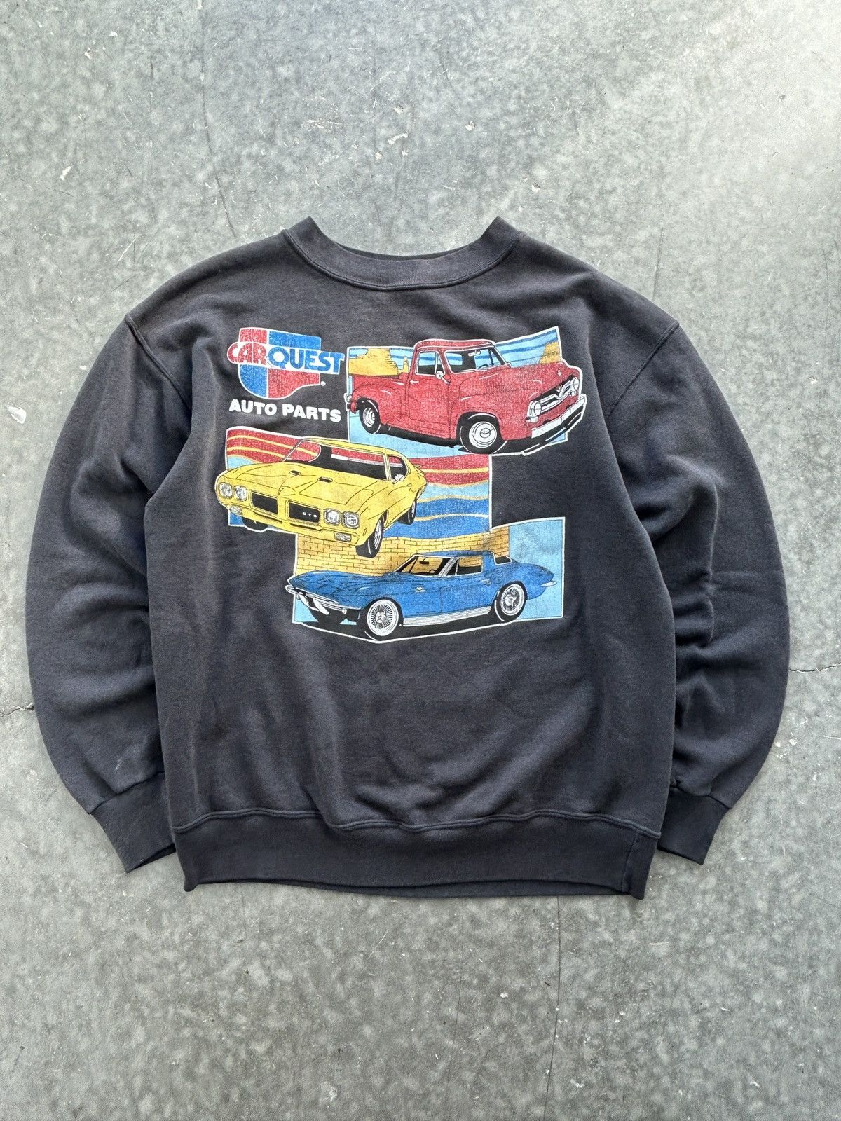 Vintage Vintage 90s Carquest Graphic Sweatshirt Faded Black Size US M / EU 48-50 / 2 - 1 Thumbnail