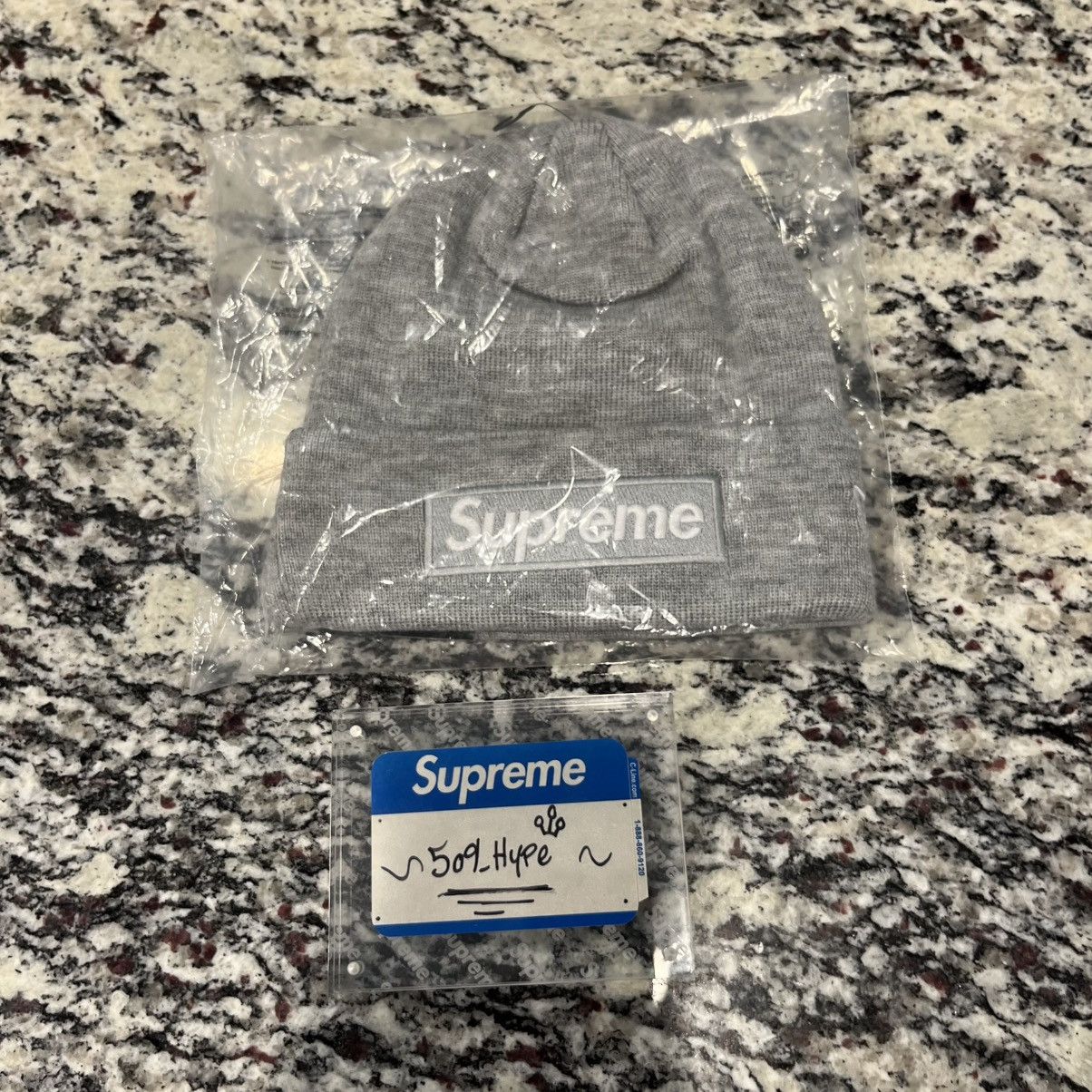 Supreme Supreme Grey Box logo Beanie FW24 Size ONE SIZE - 1 Thumbnail