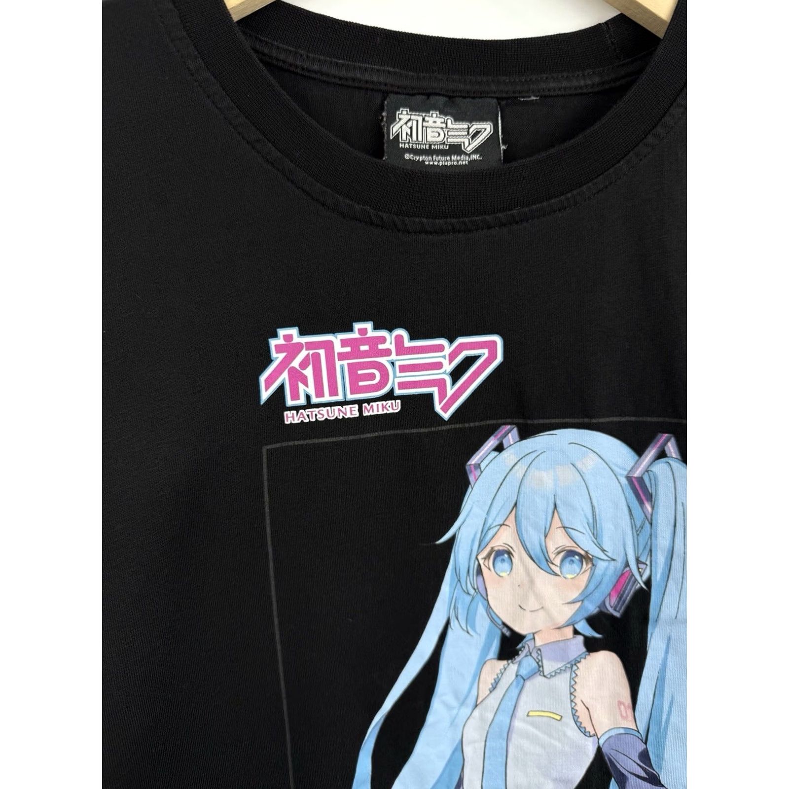 Vintage VINTAGE Hatsune Miku T-Shirt Mens M Black Art by Choocy CFM T-Shirt Size M Size US M / EU 48-50 / 2 - 6 Thumbnail
