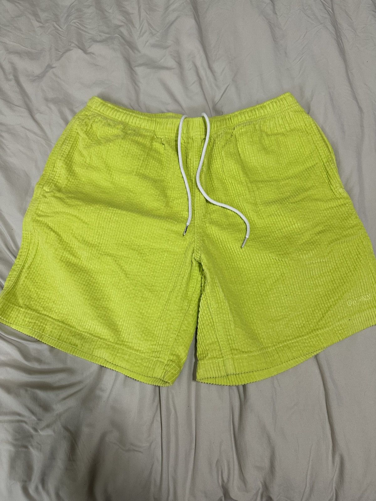 Only NY Only NY Corduroy volt shorts Size US 34 / EU 50 - 1 Thumbnail