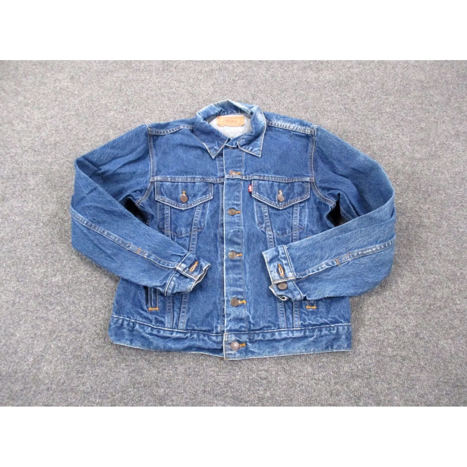 Levi's VINTAGE Levi's Jacket Mens 40 Blue Denim Trucker 70506 Red Tab 90s USA Denim Jacket Mens 40 Blue Size US 40 / EU 56 - 2 Thumbnail