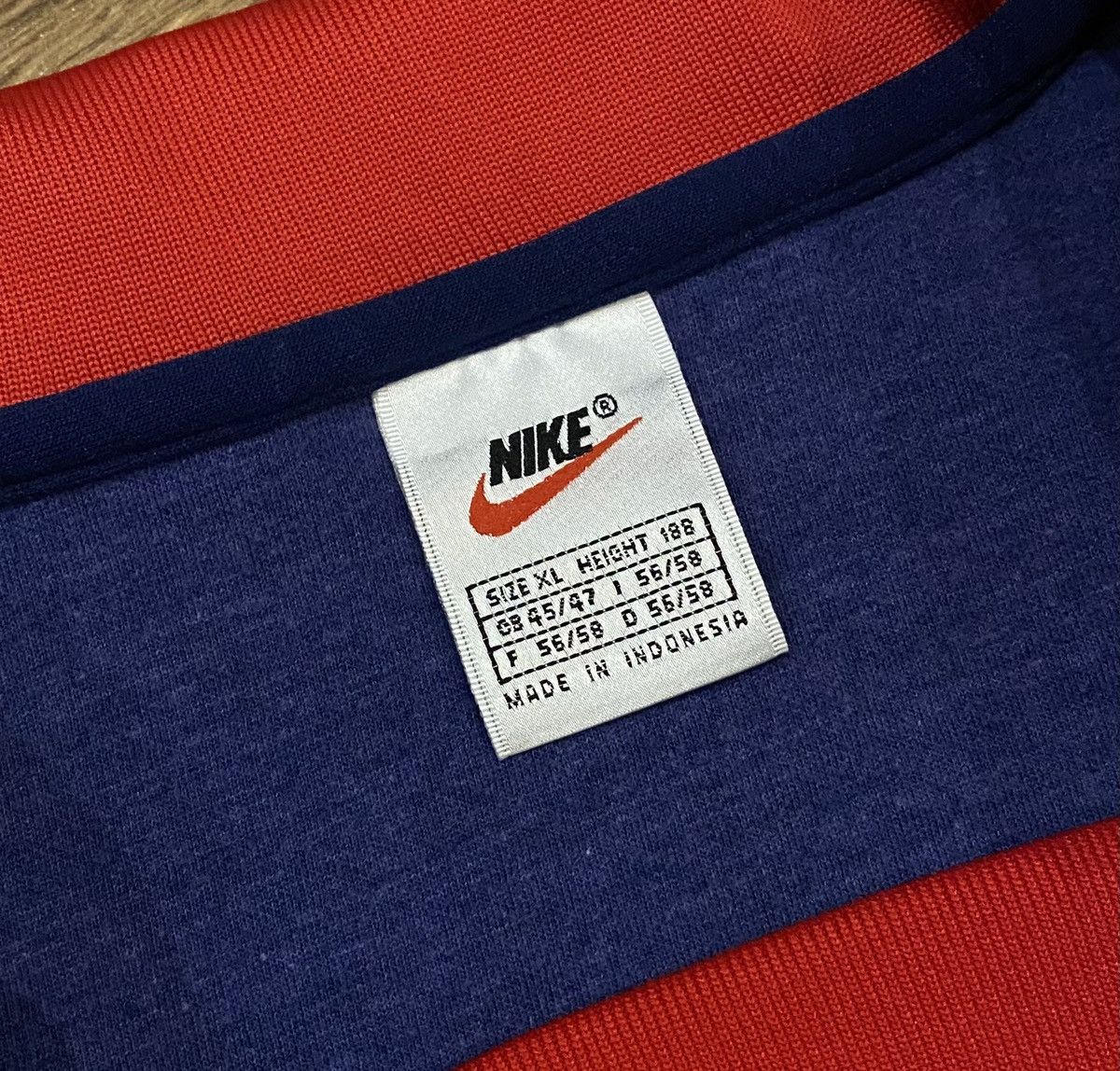 Nike Nike Big Logo Sweatshirt x Vintage x Streetwear Size US XL / EU 56 / 4 - 6 Thumbnail