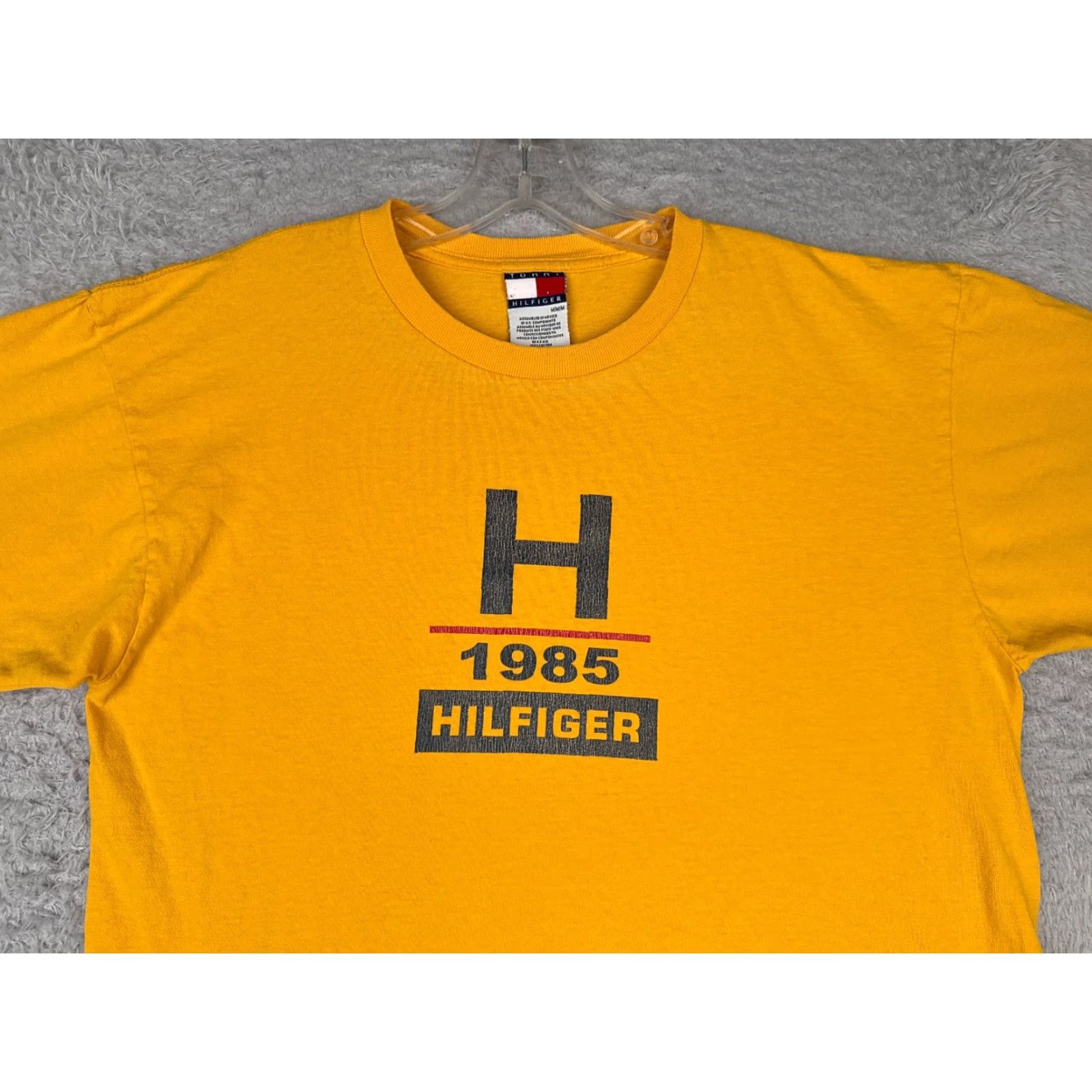 Tommy Hilfiger Tommy Hilfiger Shirt Adult Medium Yellow Short Sleeve Crew Neck 100% Cotton Logo Embroidered Men T-Shirt Size US M / EU 48-50 / 2 - 4 Thumbnail
