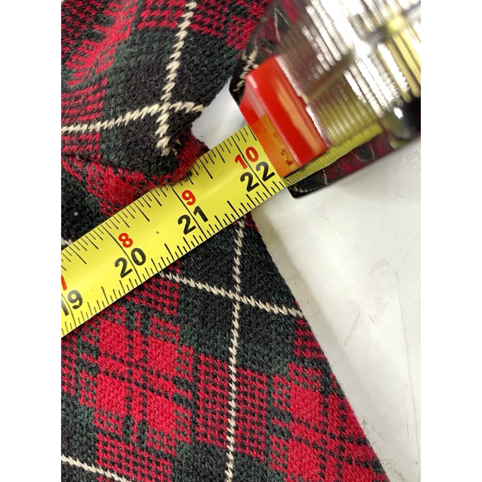 Talbots Talbots Cardigan Sweater L Red Christmas Plaid Holly Argyle Wool Tartan 100% Merino Womens Mens? (note: must not add info). Size L / US 10 / IT 46 - 7 Thumbnail