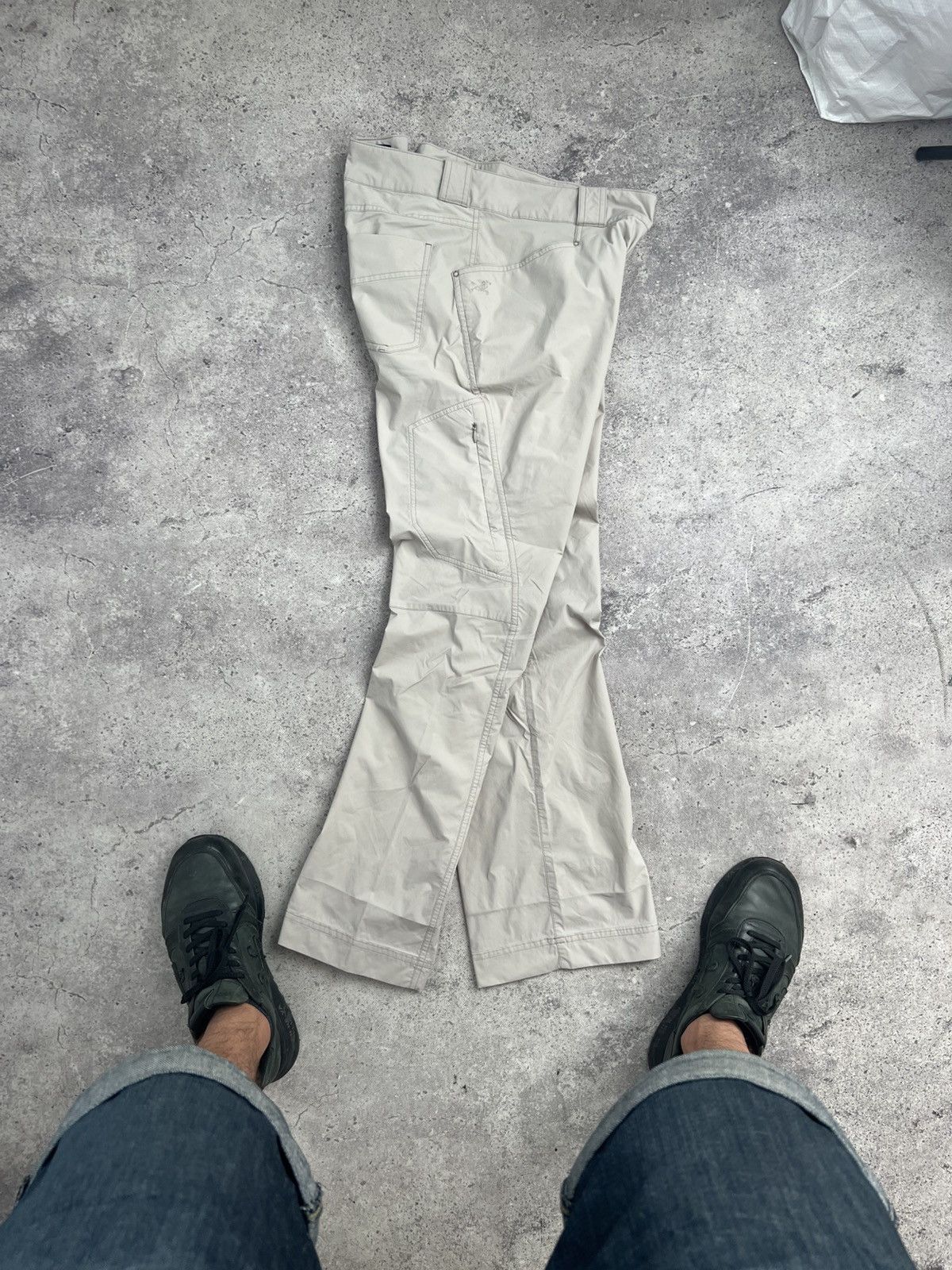 Arc'teryx Vintage Arcteryx Hiking Women’s Pants Gorpcore Size 32" / US 10 / IT 46 - 1 Thumbnail