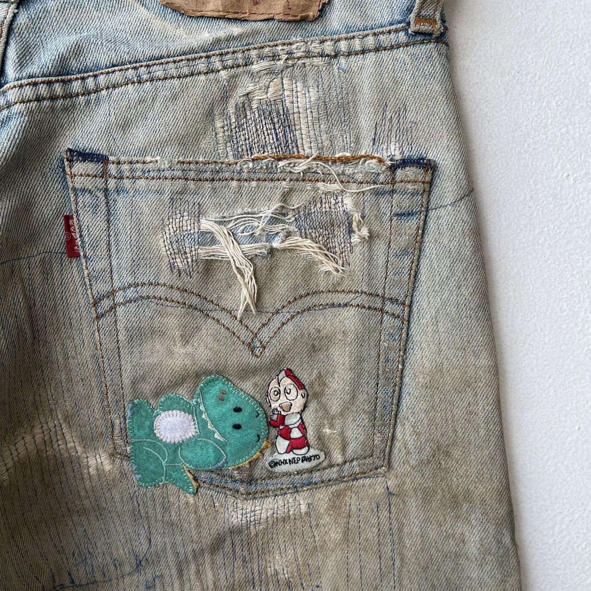 Levi's Vintage Levi’s 509 Reworked Anime Pop-Art Boro Sashiko Denim Size US 31 - 10 Thumbnail