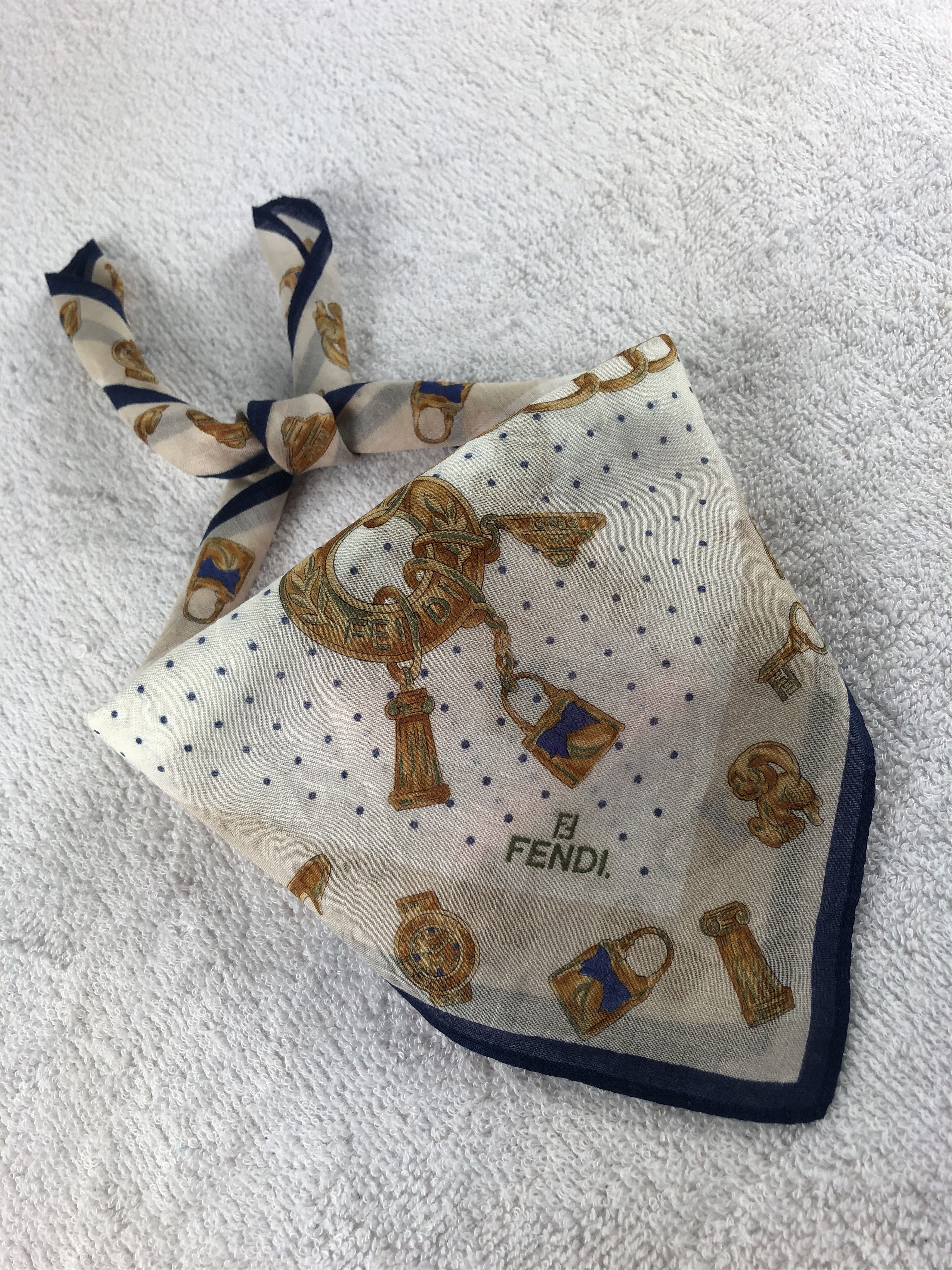 Vintage Fendi Handkerchief / Bandana / Neckerchief A1723 Size ONE SIZE - 2 Thumbnail